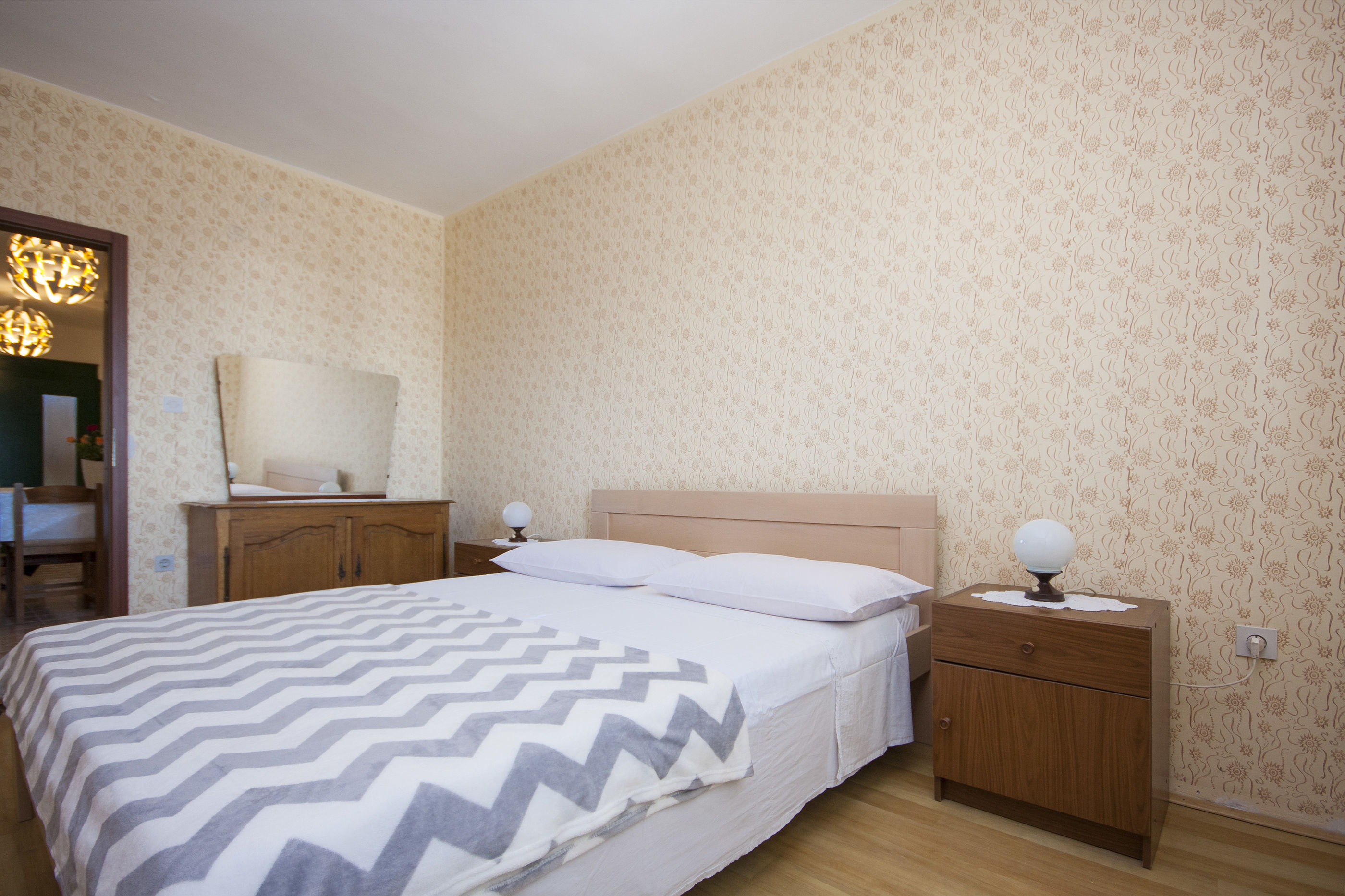 Apartments Frane 20431-A2