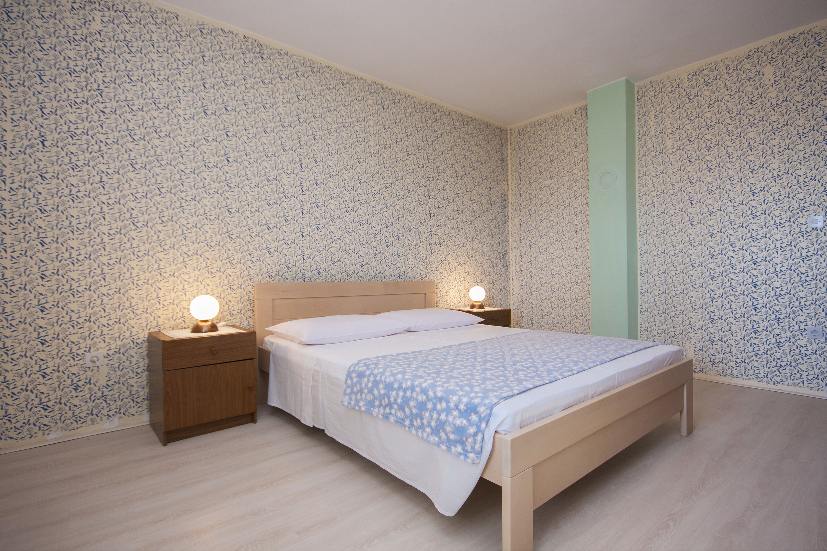 Apartments Frane 20431-A2