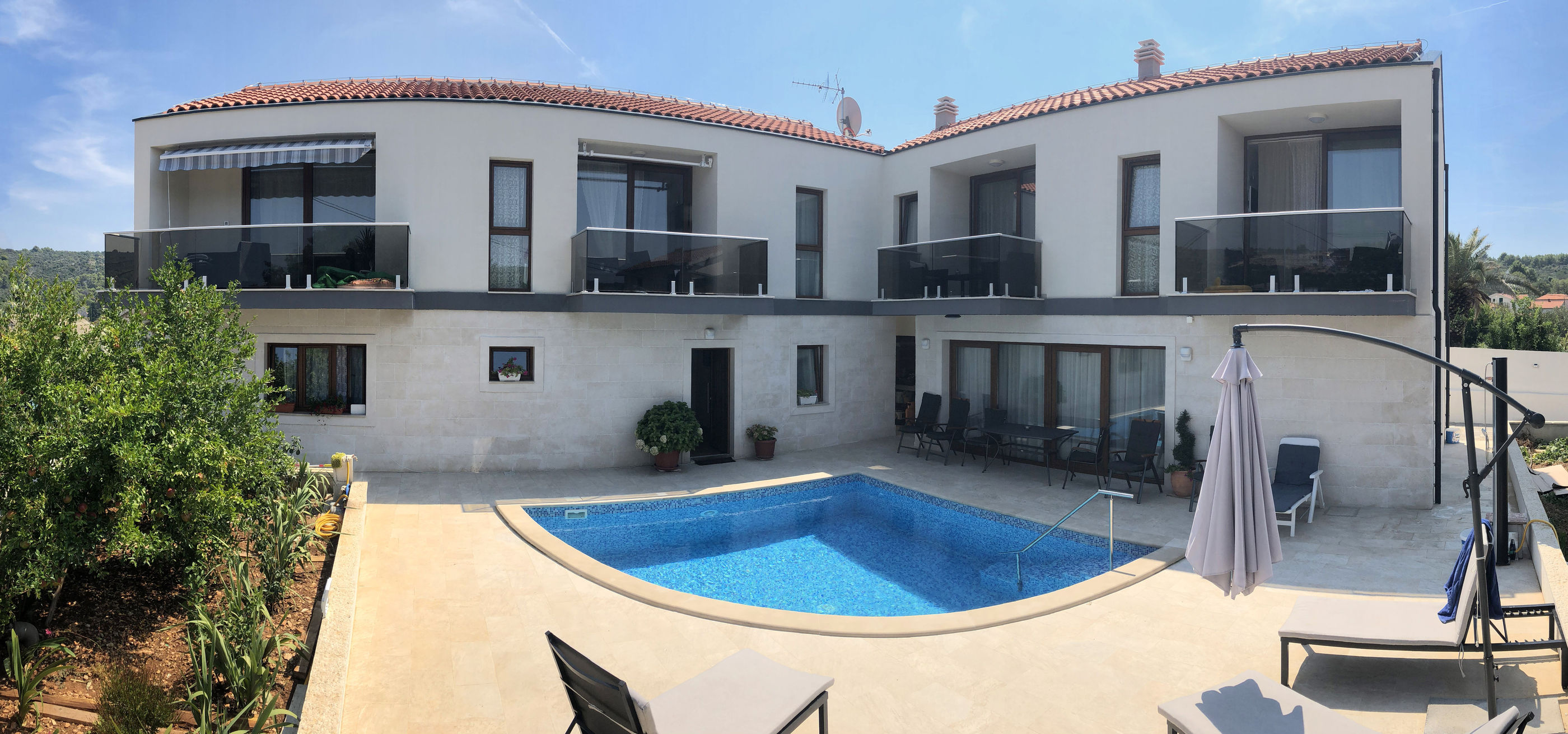 Apartments Villa LA 59731-A2