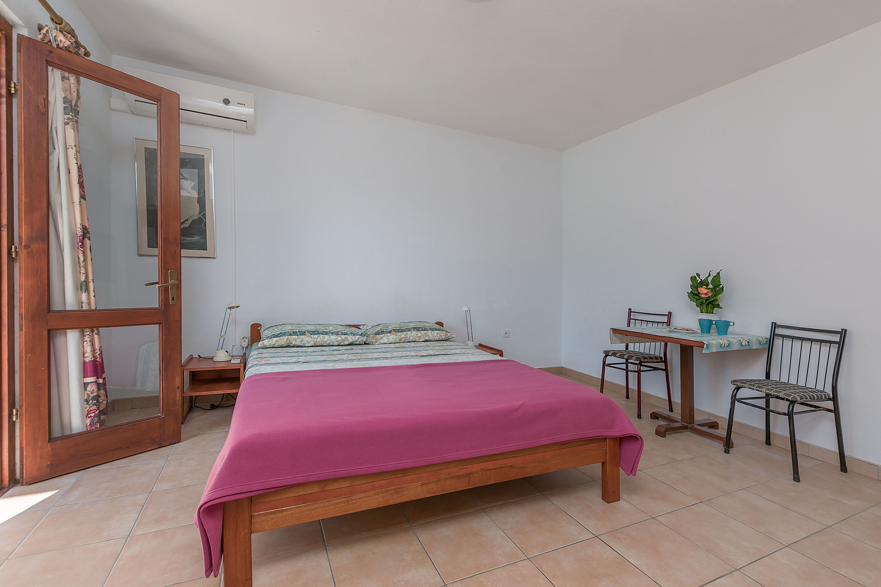 Apartments Ksenia 61881-A4
