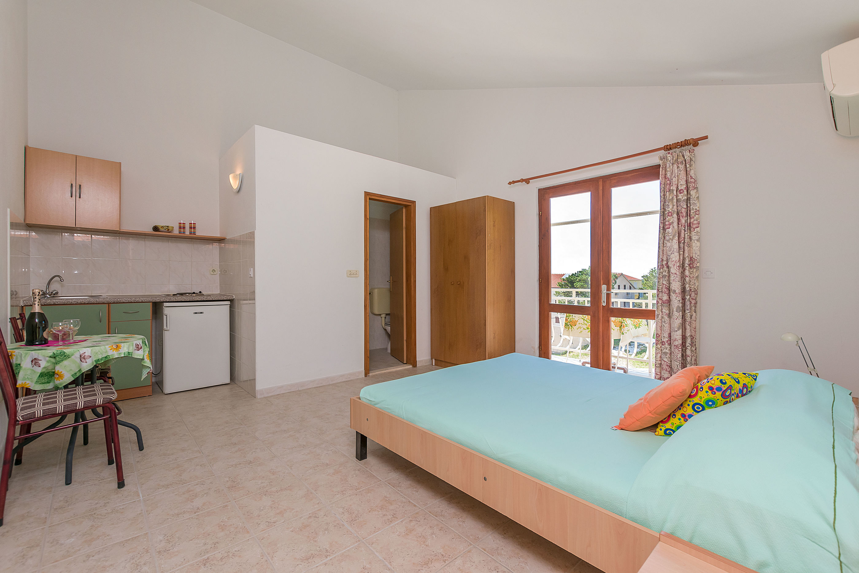 Apartments Ksenia 61881-A5