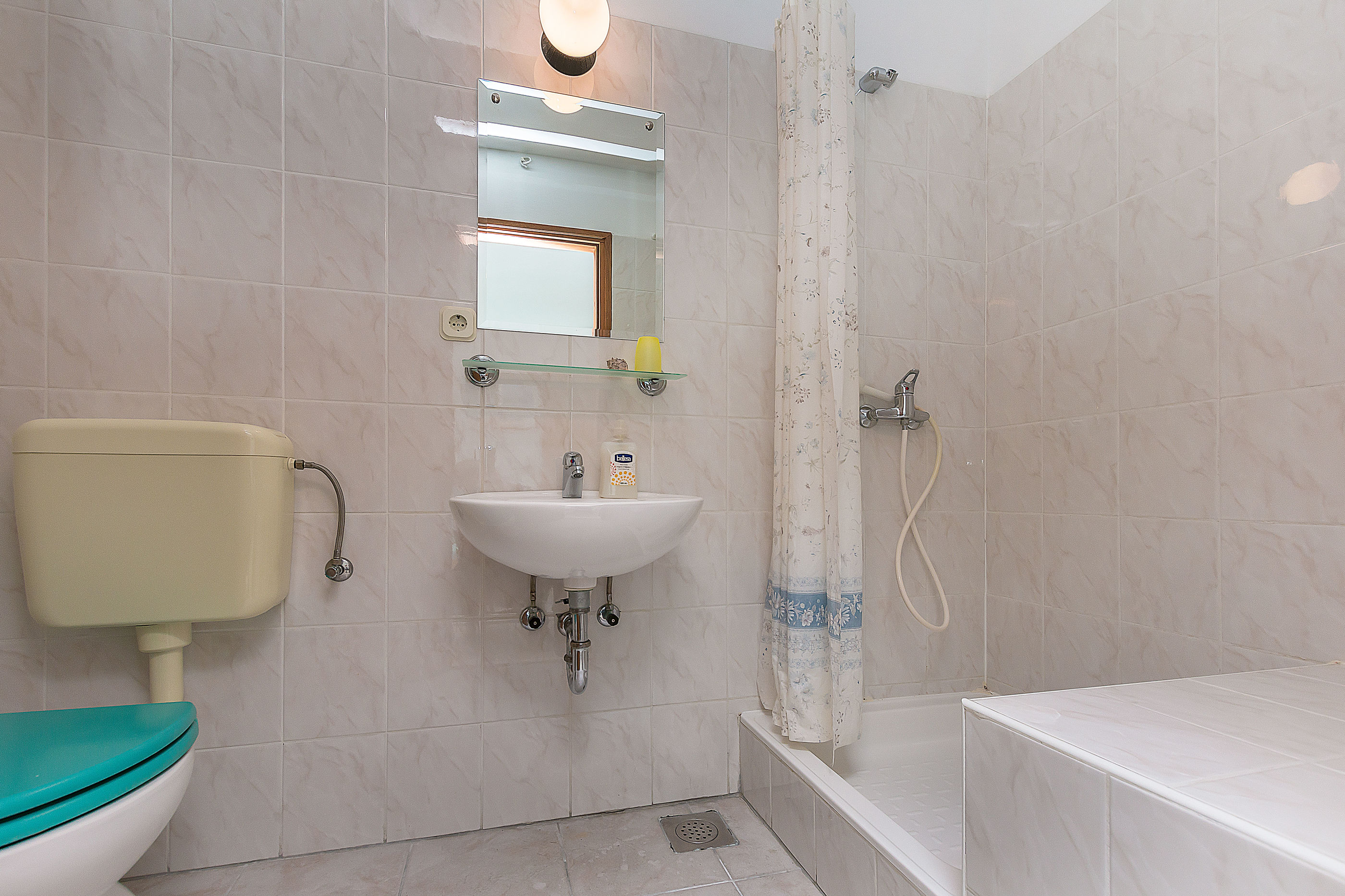 Apartments Ksenia 61881-A8