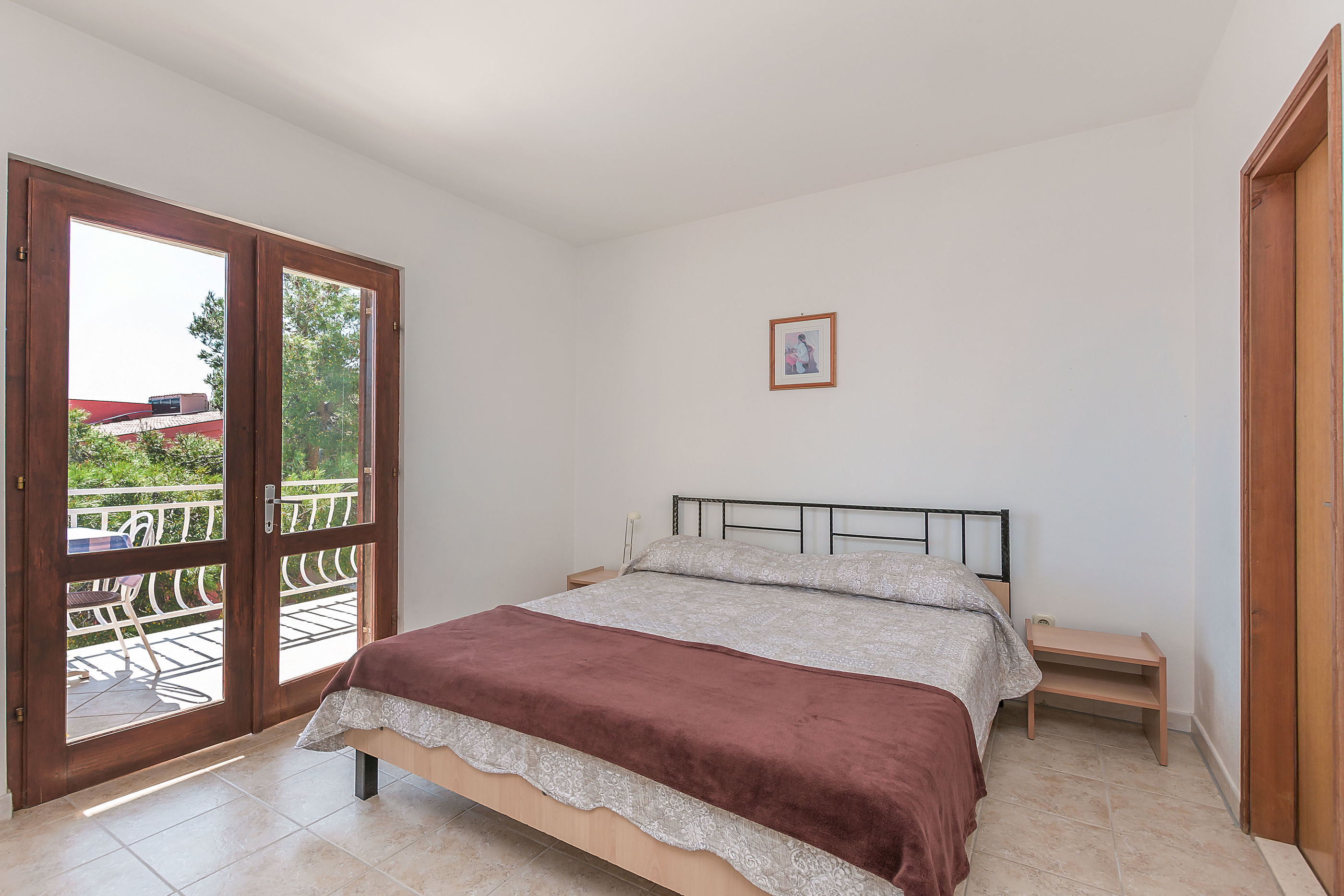 Apartments Ksenia 61881-A10