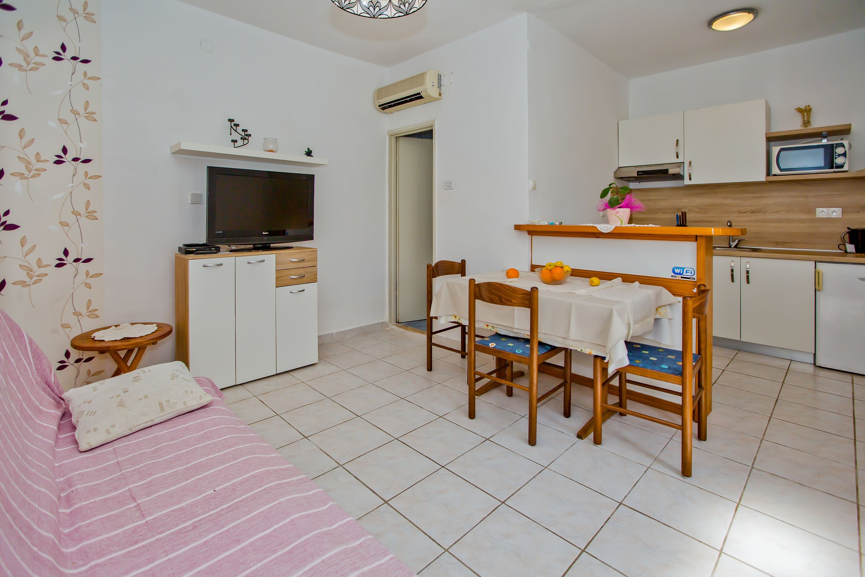 Apartments Jacky 36561-A4