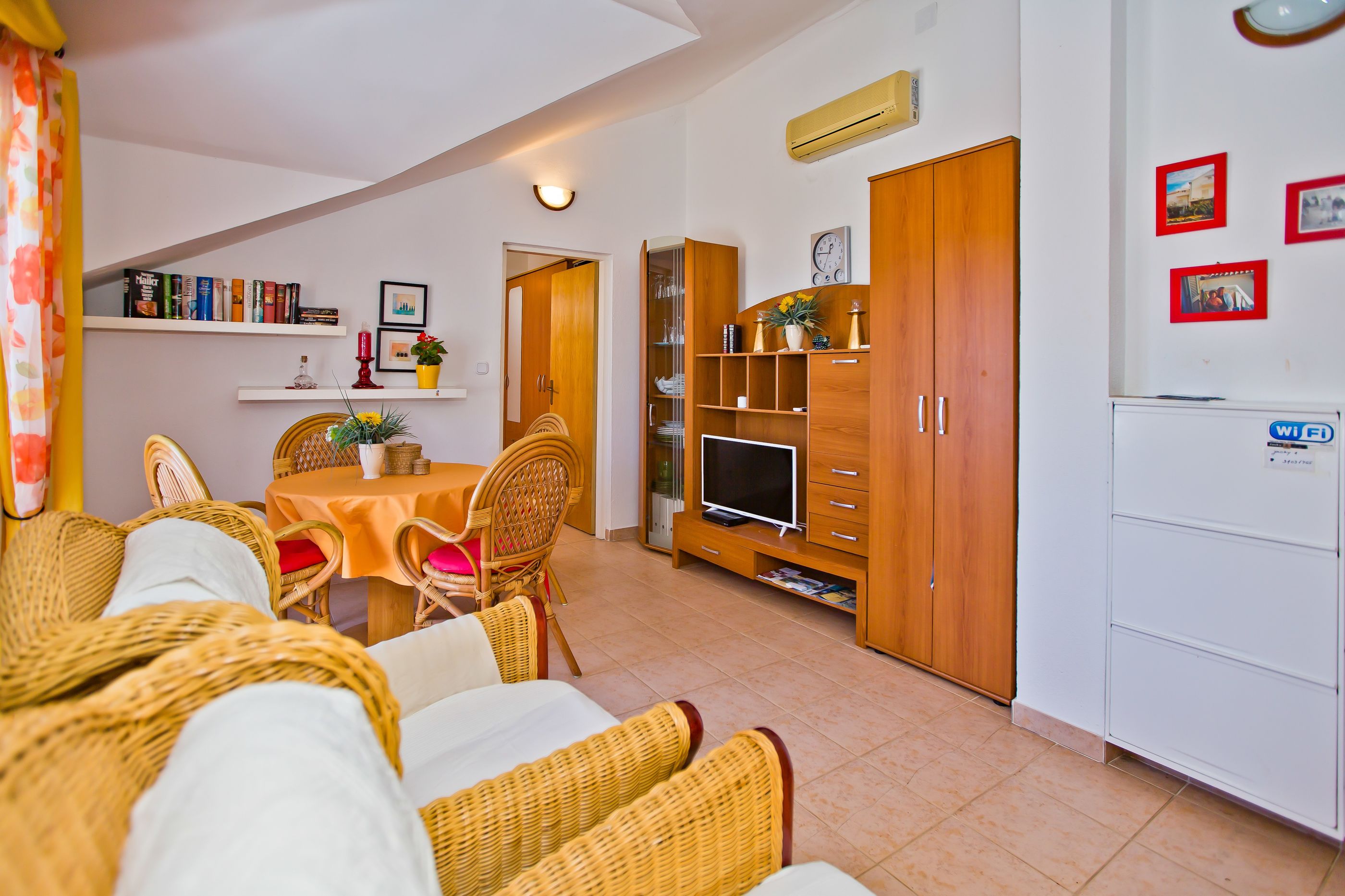 Apartments Jacky 36561-A6