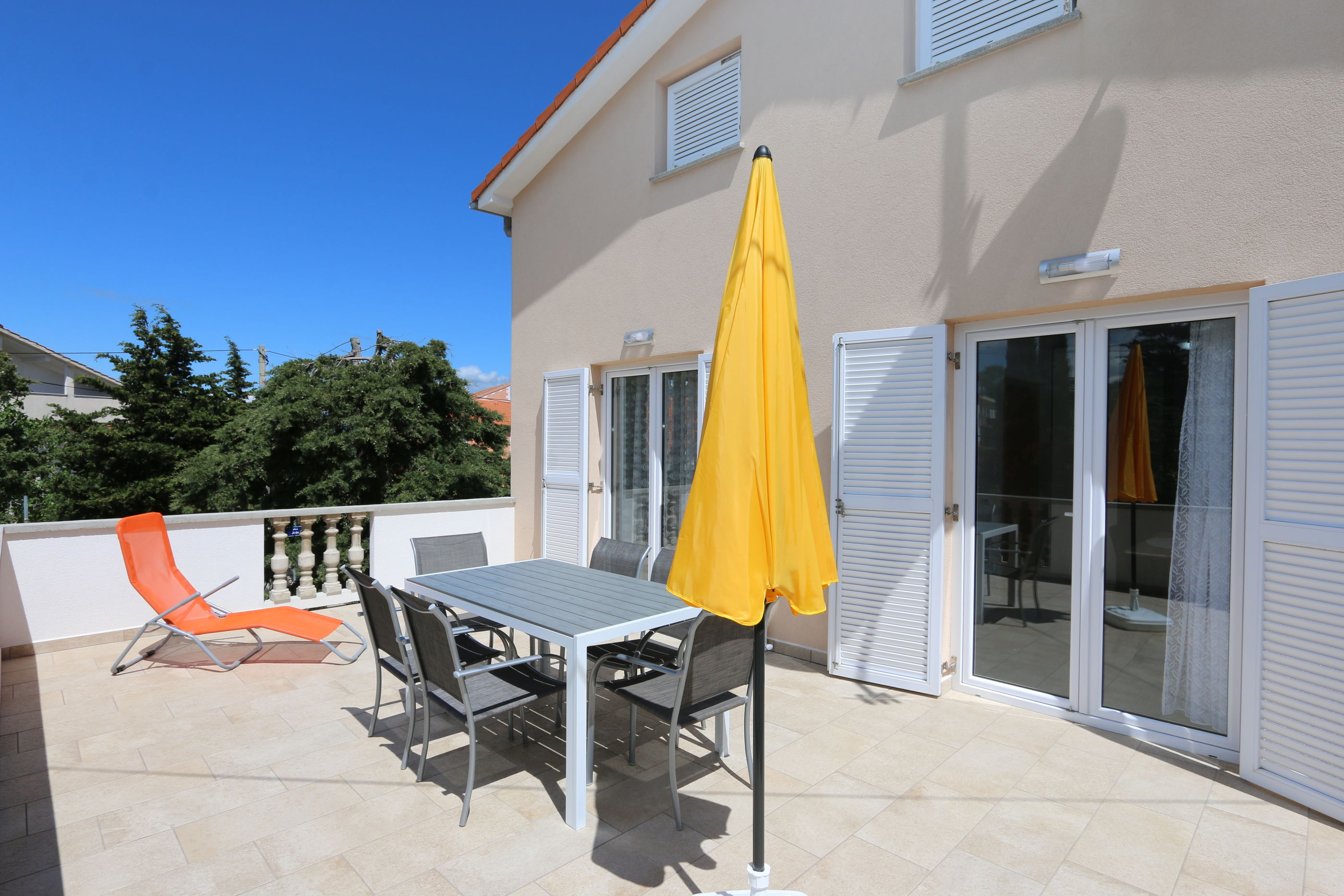 Apartments Mihalić 10070-A4