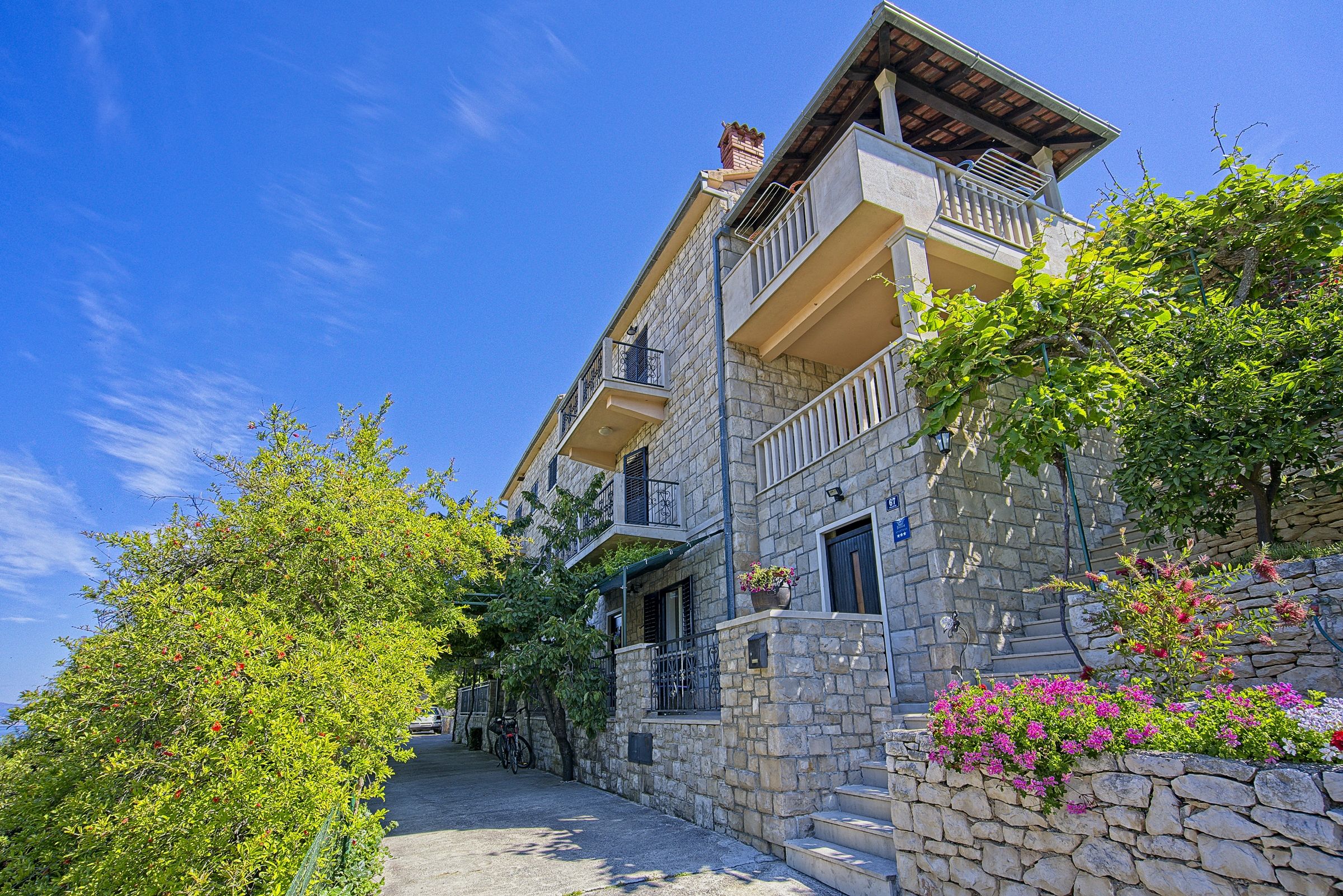 Apartments Neppa A2