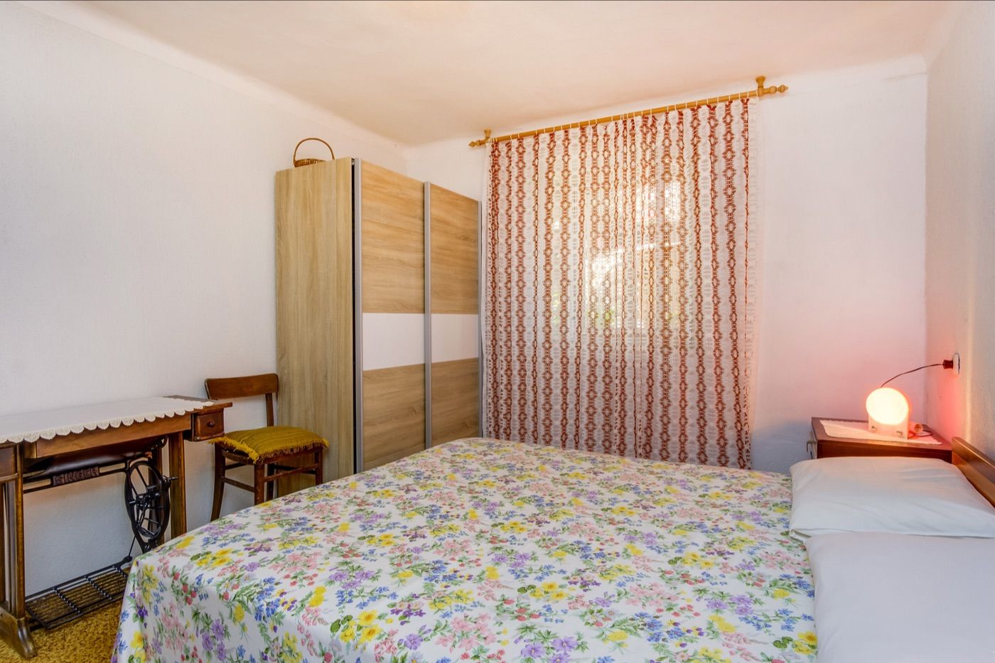 House JONA 64509-K1