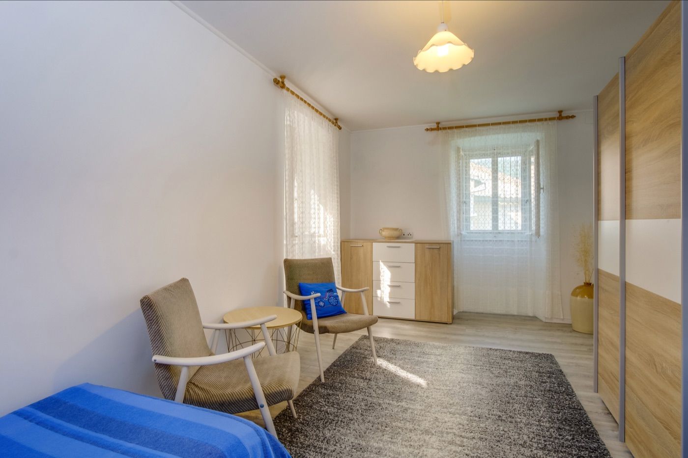 House JONA 64509-K1