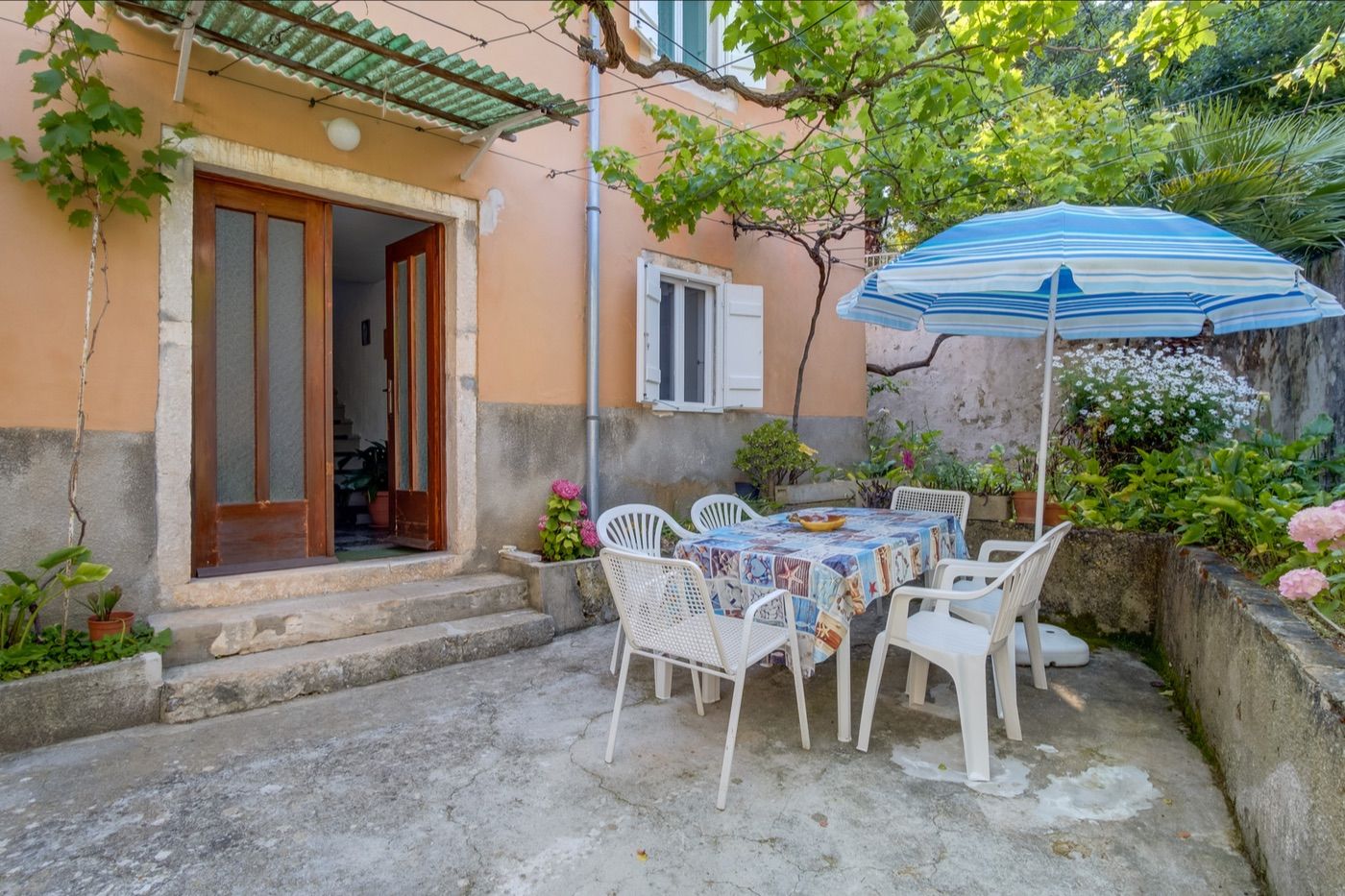 House JONA 64509-K1