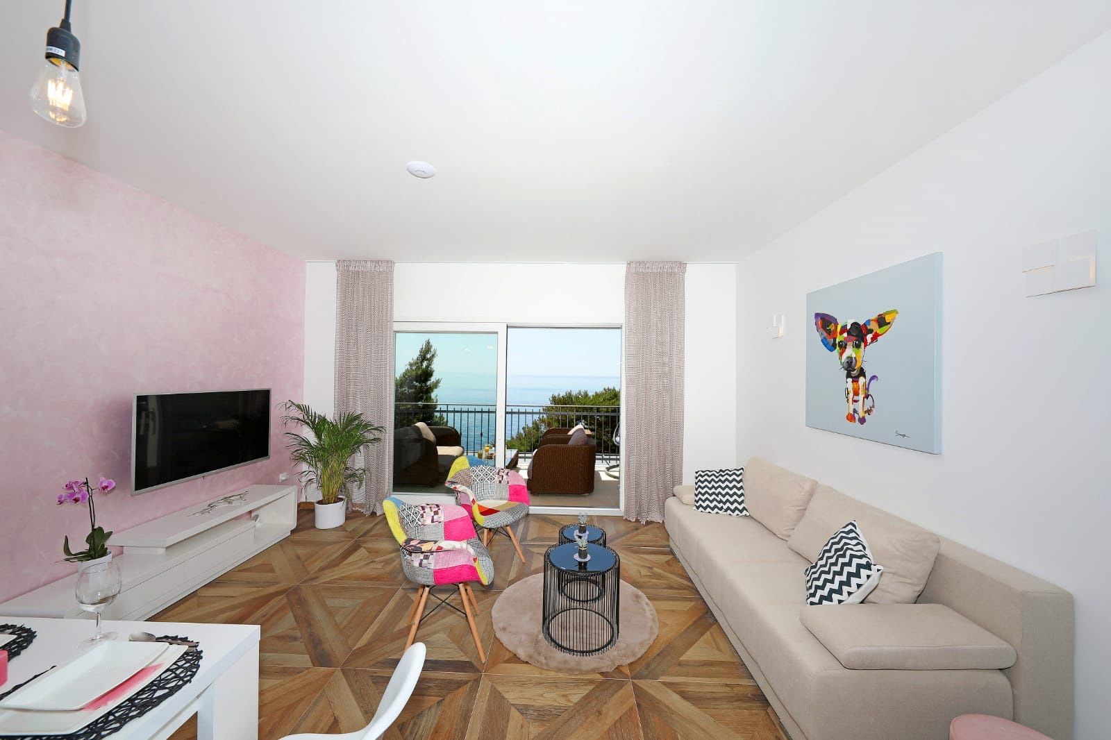 Apartments REDSTONE luxury apartments 61761-A1