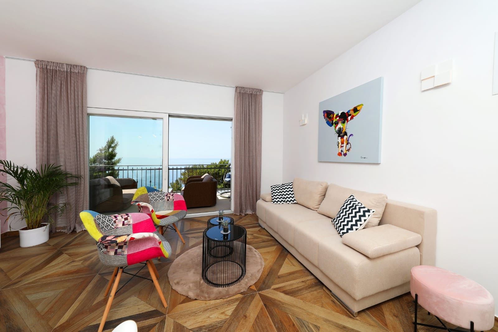 Apartments REDSTONE luxury apartments 61761-A1