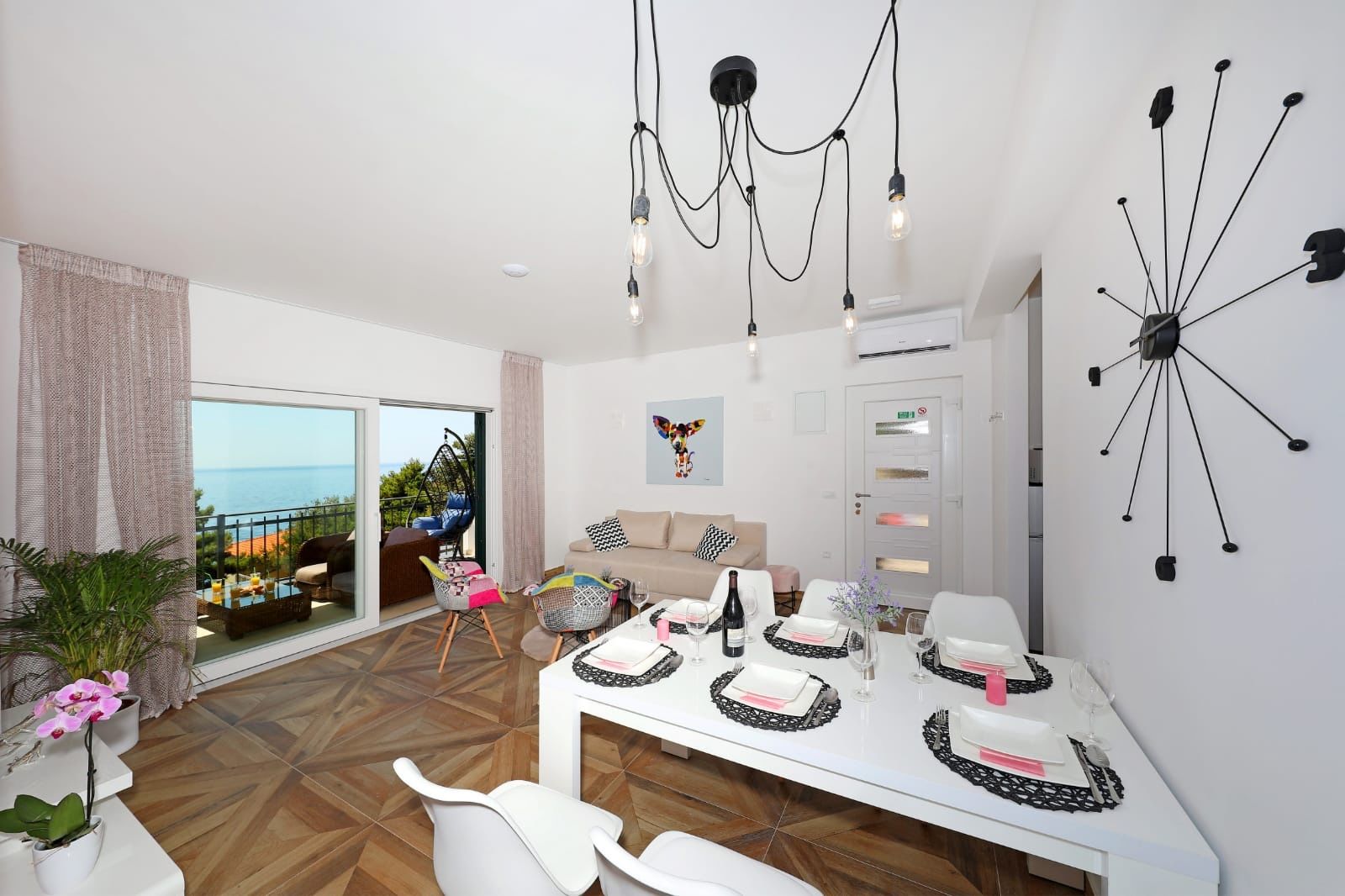Apartments REDSTONE luxury apartments 61761-A1