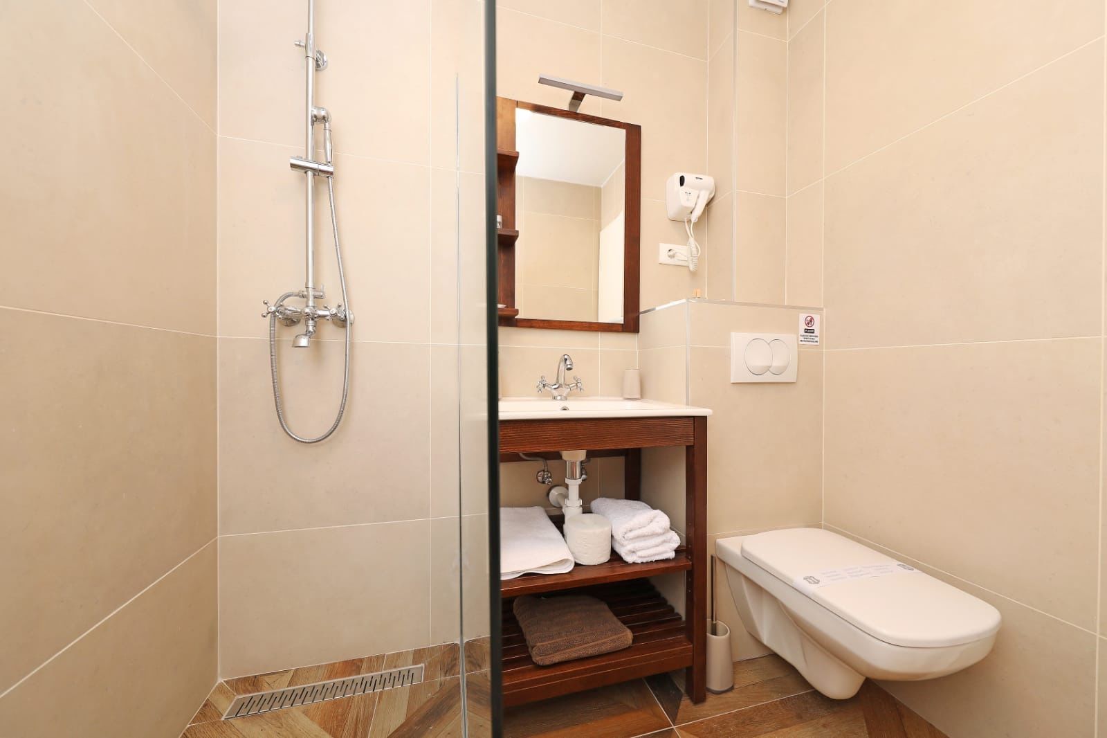 Apartments REDSTONE luxury apartments 61761-A2