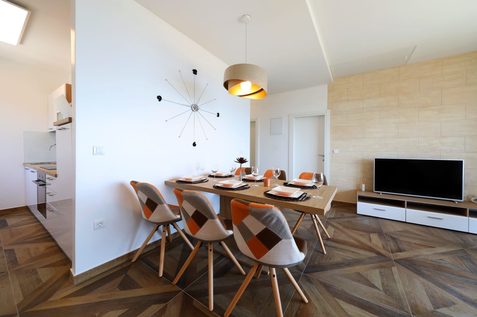 Apartments REDSTONE luxury apartments 61761-A2