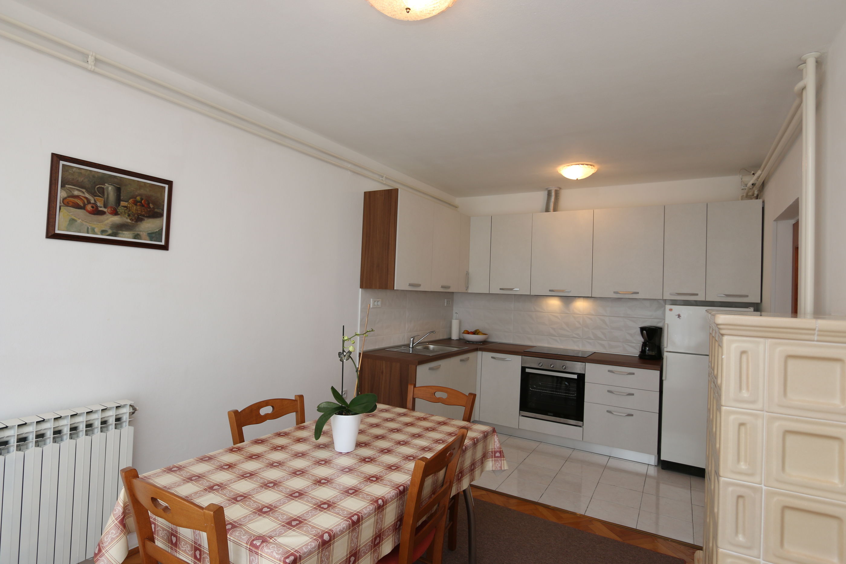 Apartments Grskovic G. Jesenovica 60242-A1