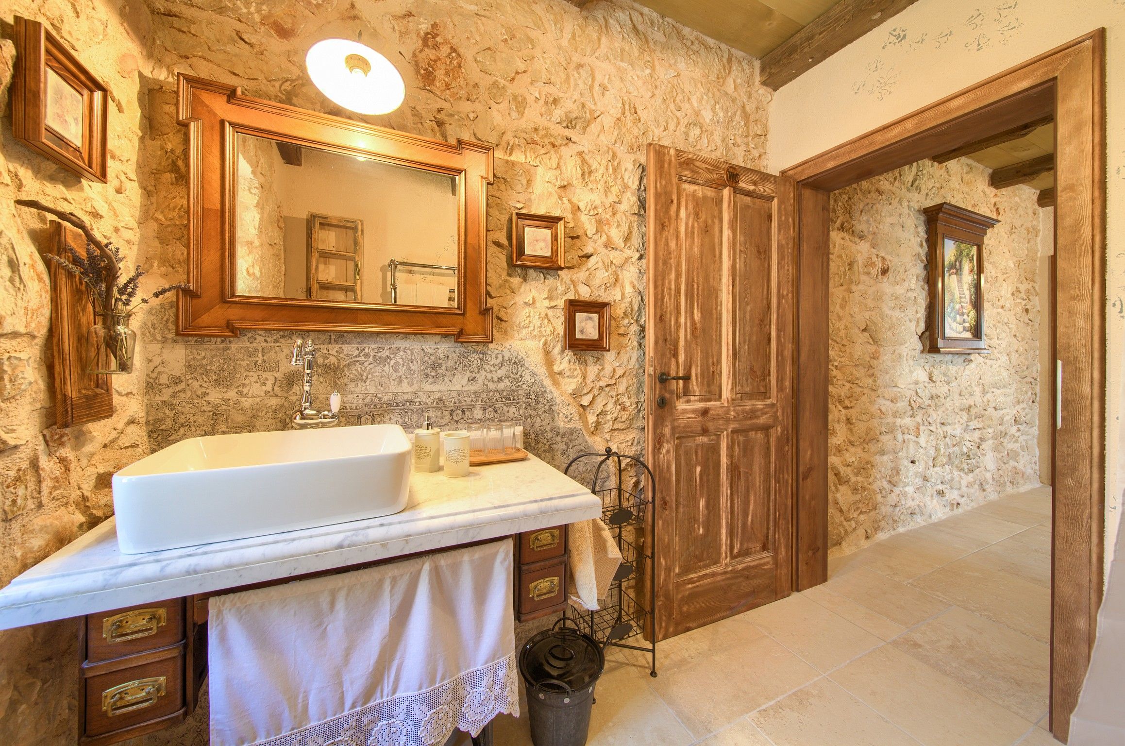 Villa Stone Queen 68396-K1