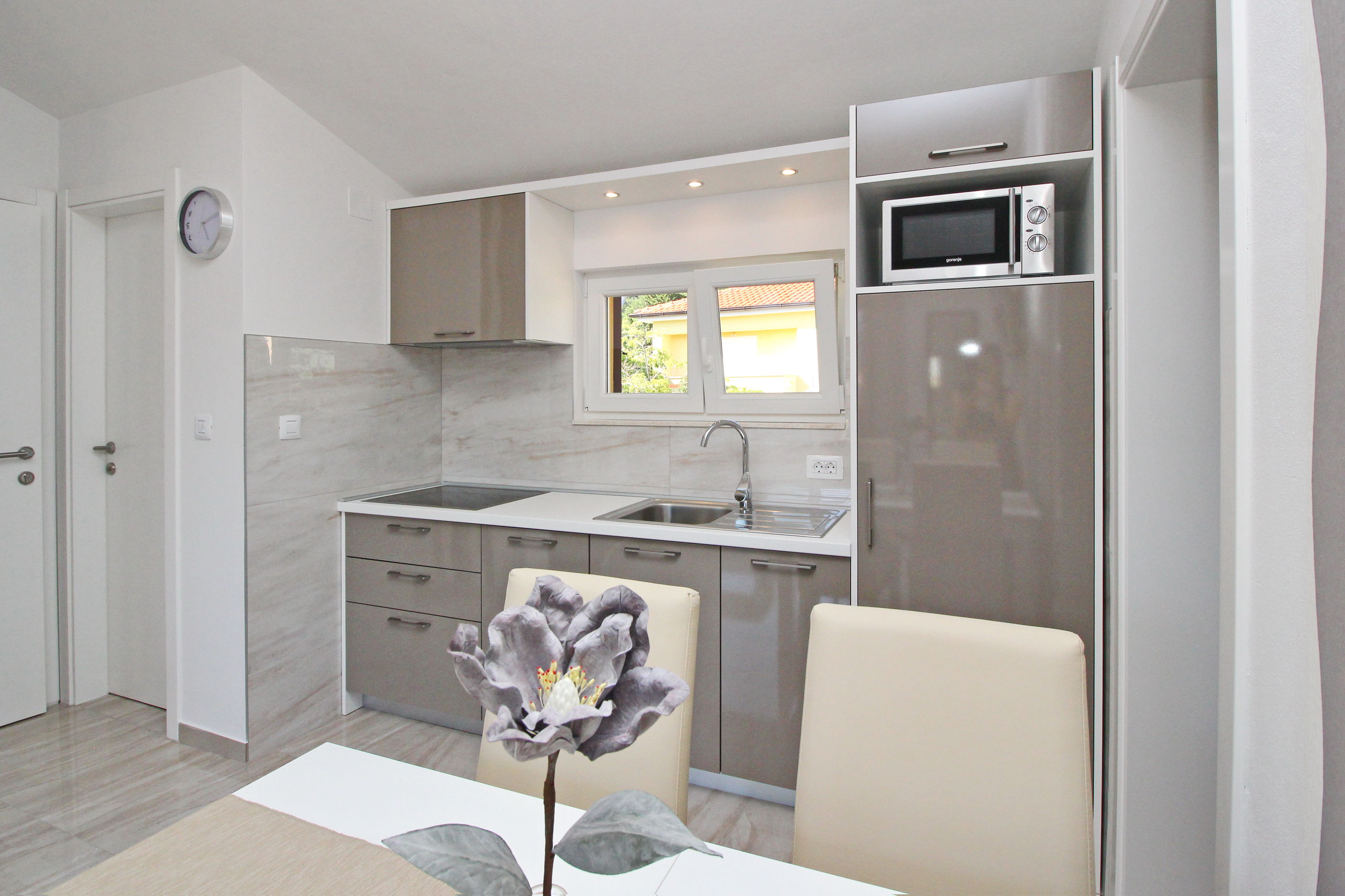 Apartments Čubranić Nada 69001-A4