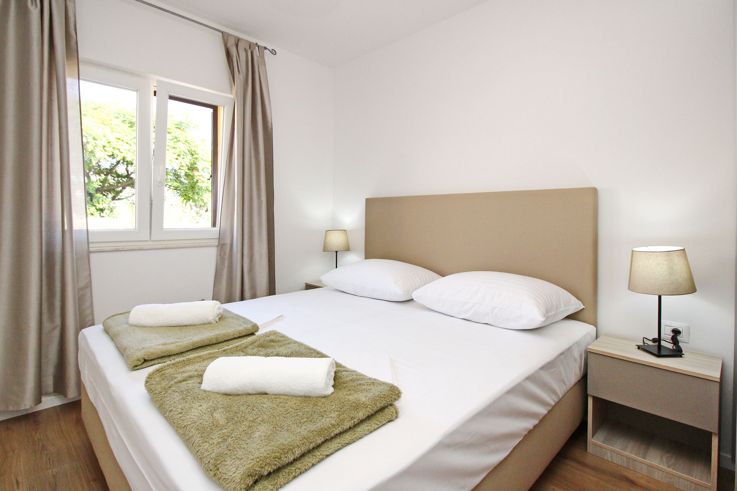 Apartments Čubranić Nada 69001-A5