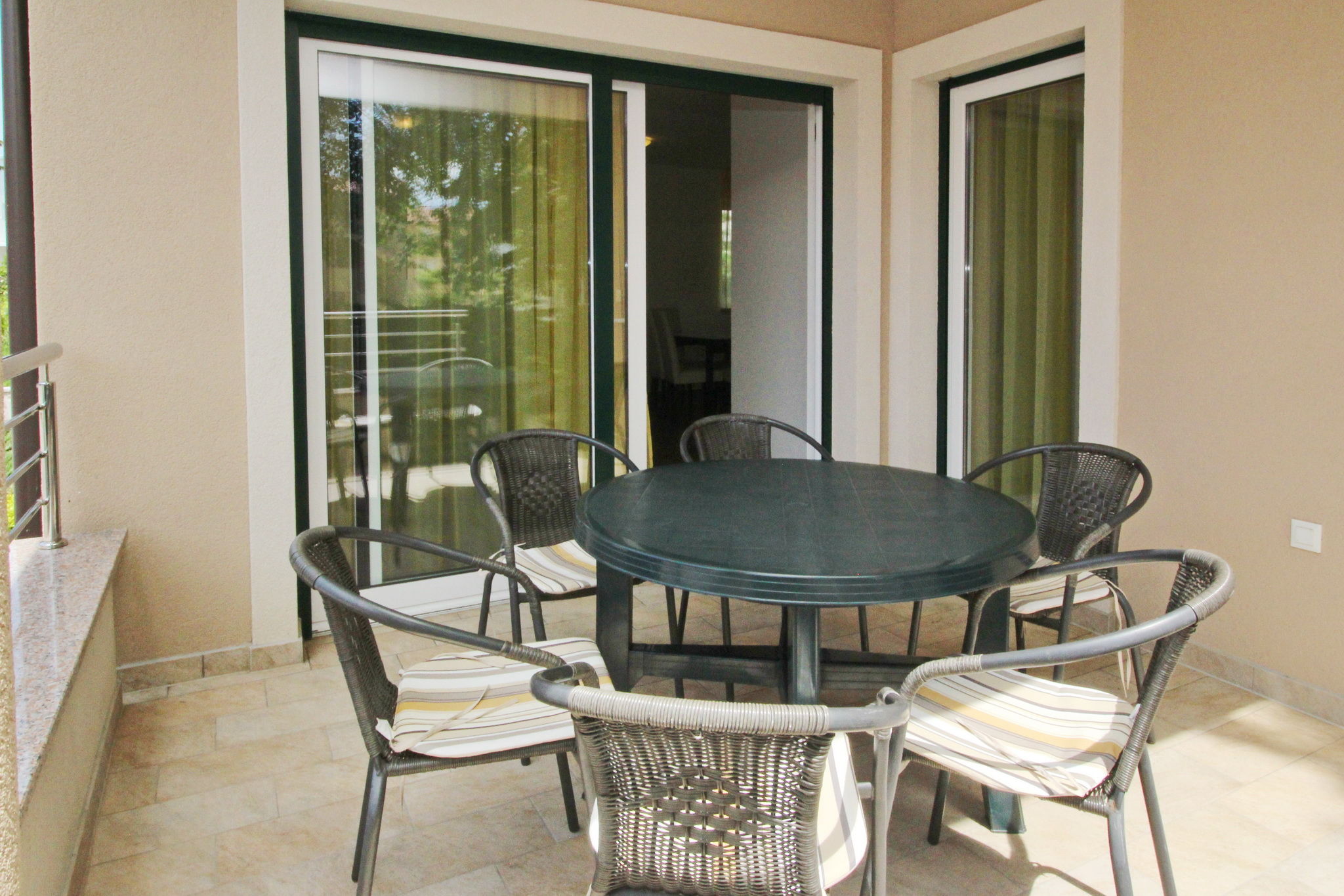 Apartments Smojver 69002-A2
