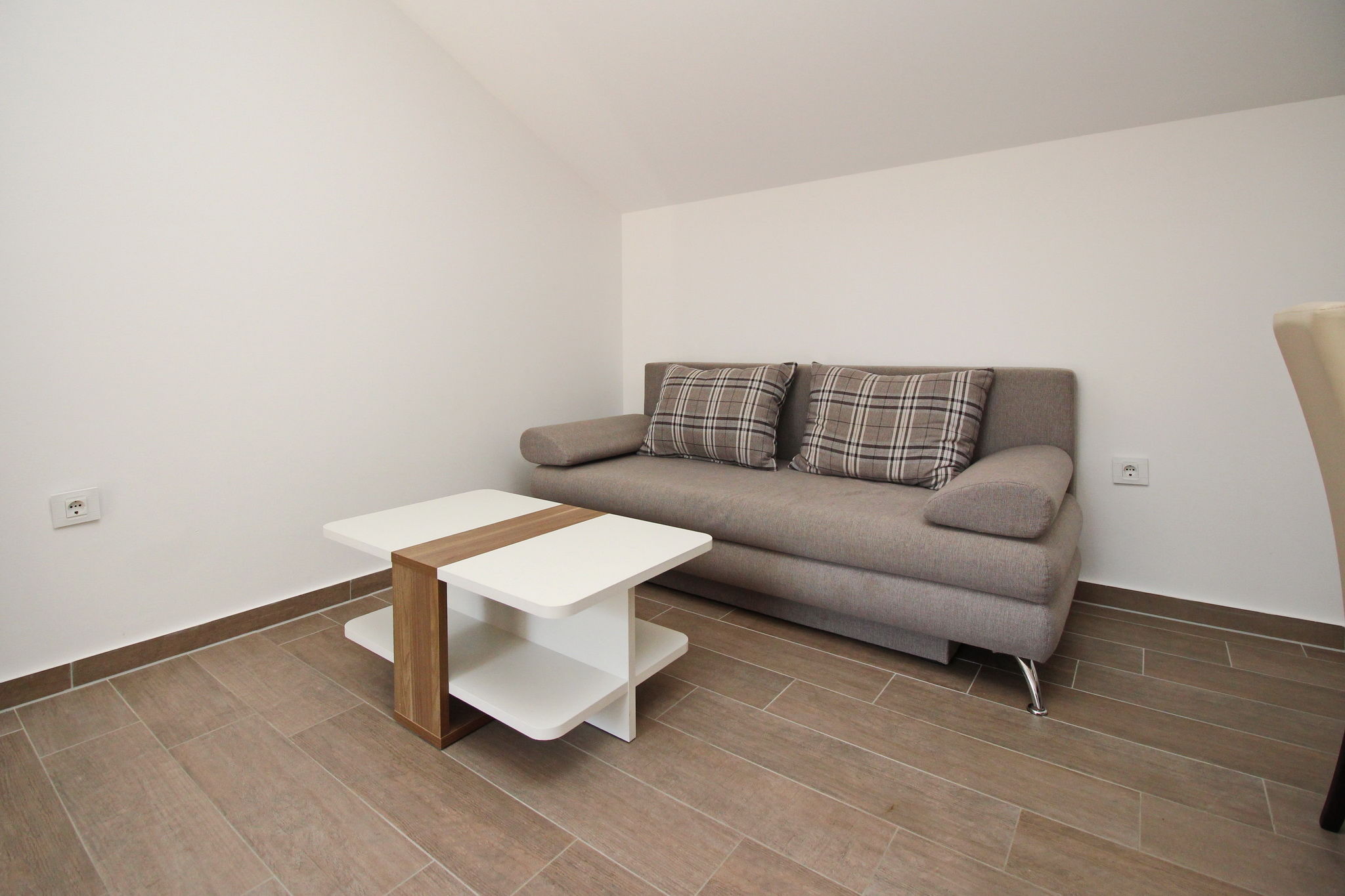 Apartments Smojver 69002-A6