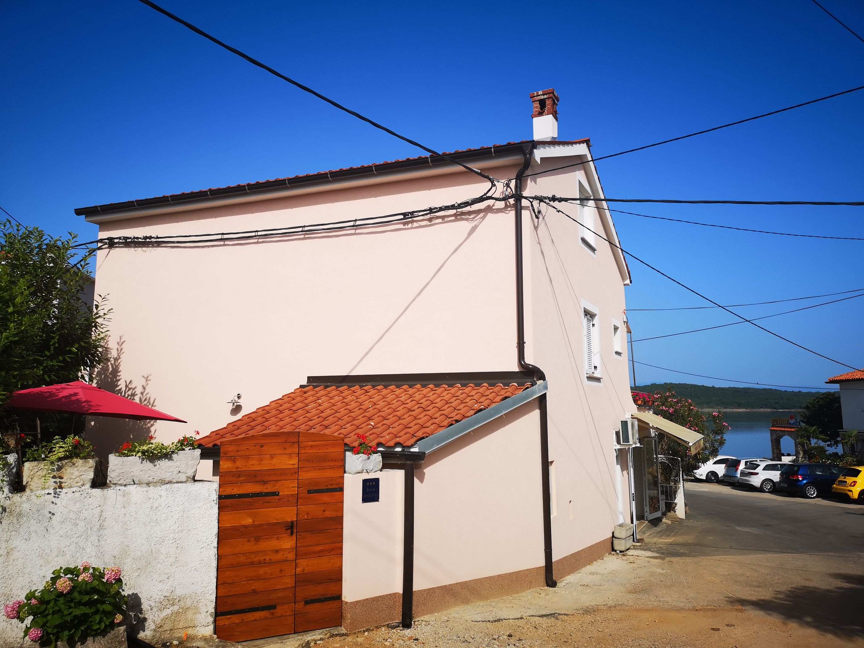 Apartments Ticak 60255-A1