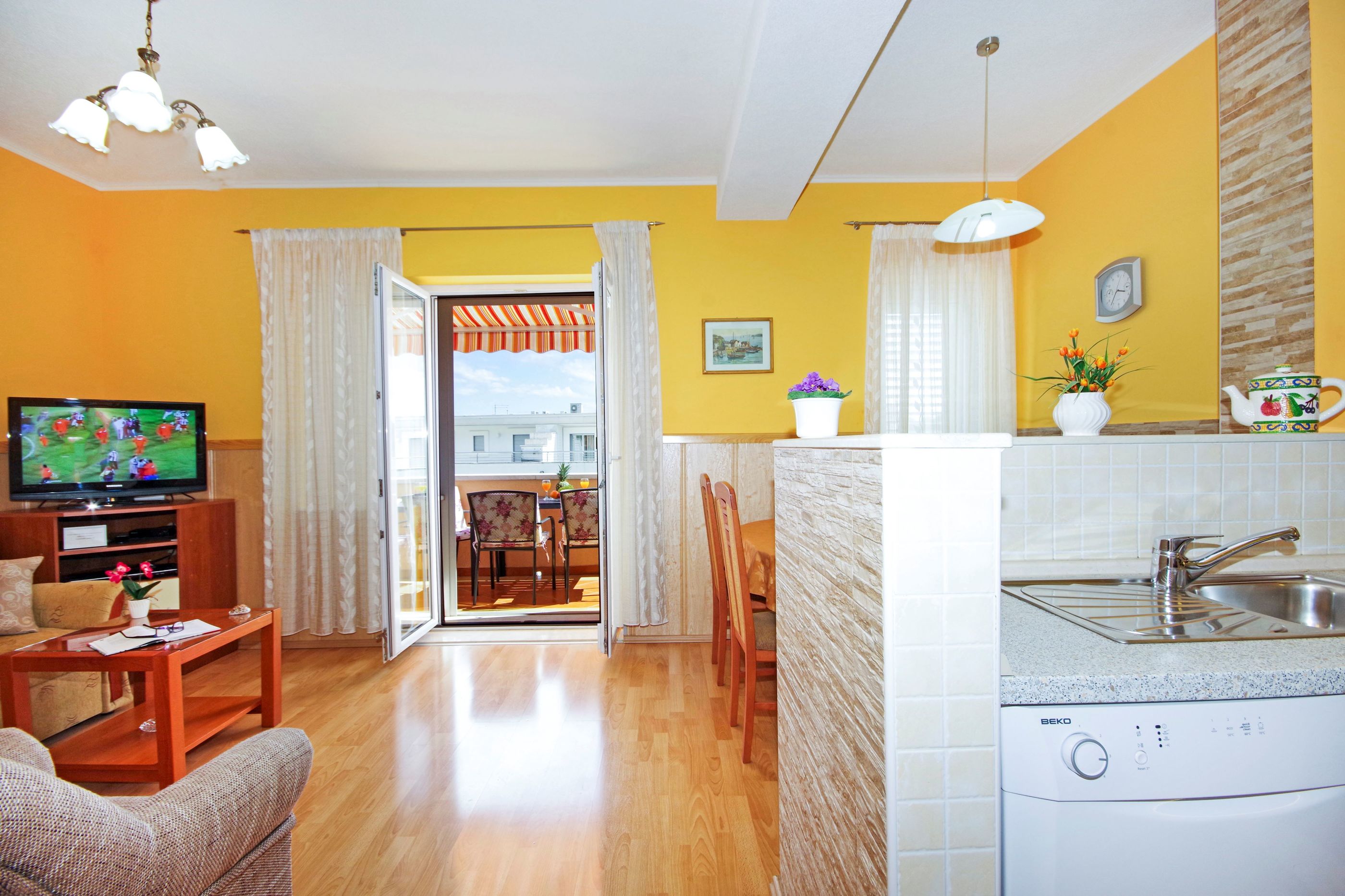 Apartments Vesna 36771-A1