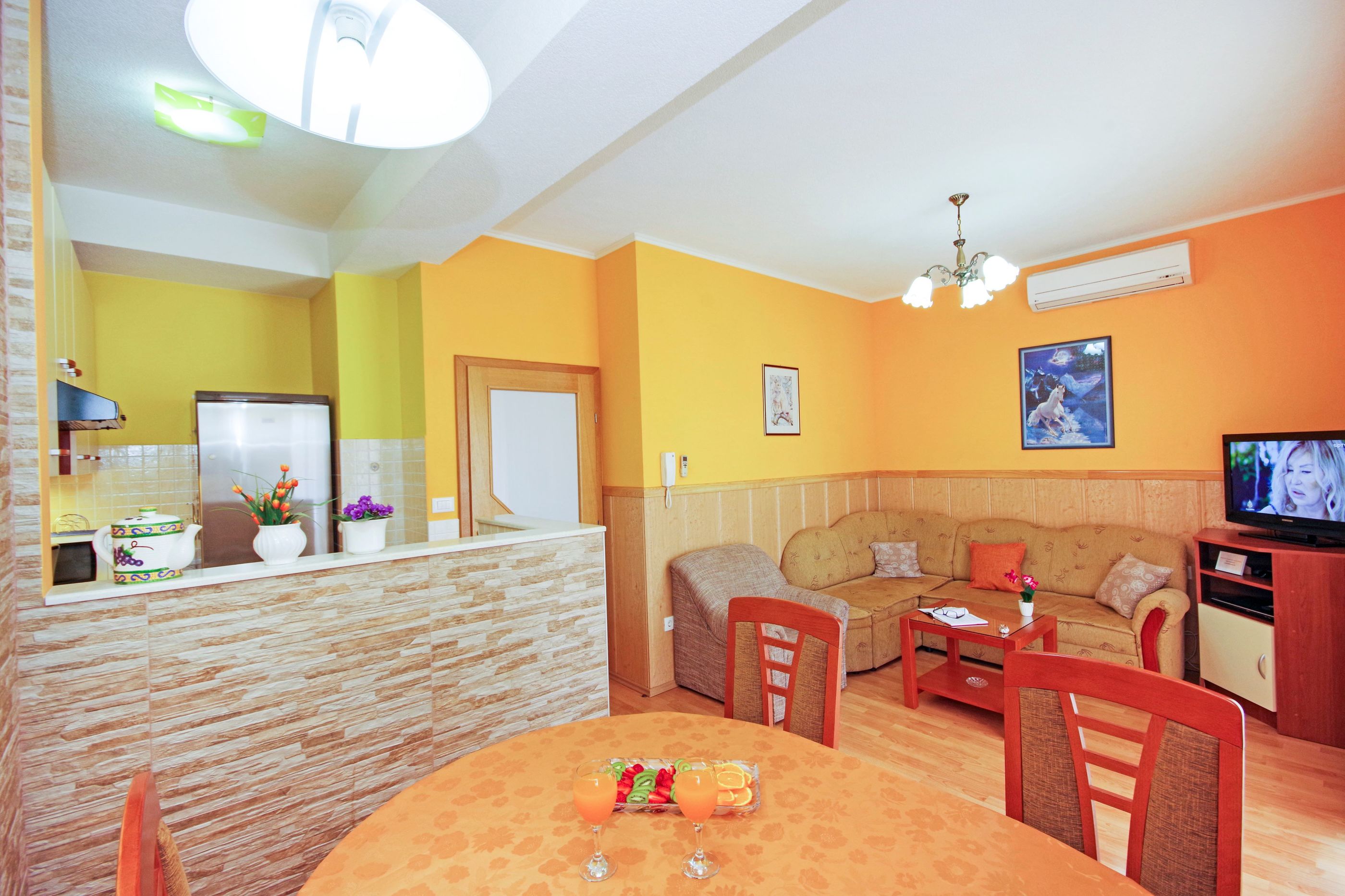 Apartments Vesna 36771-A1