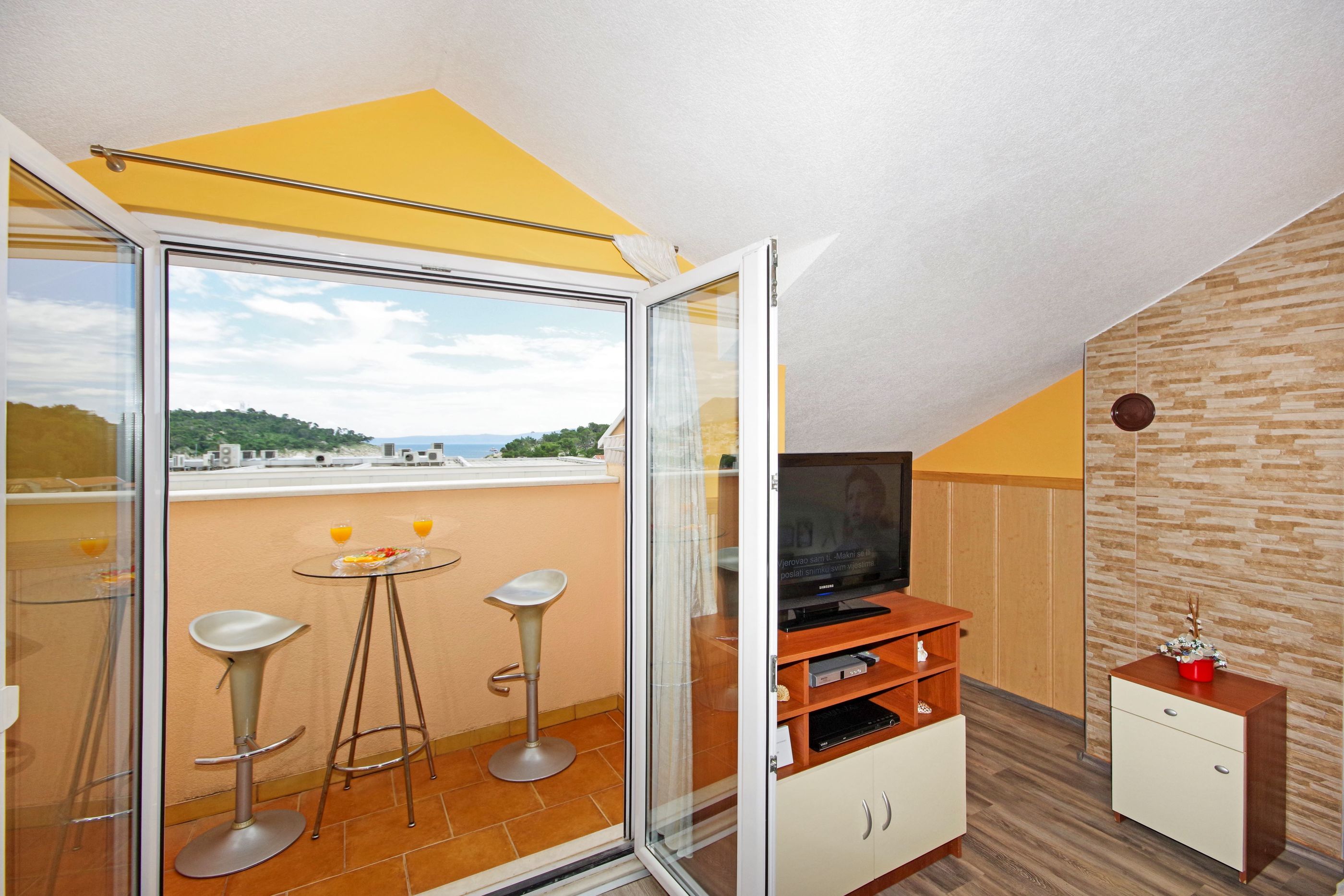 Apartments Vesna 36771-A2