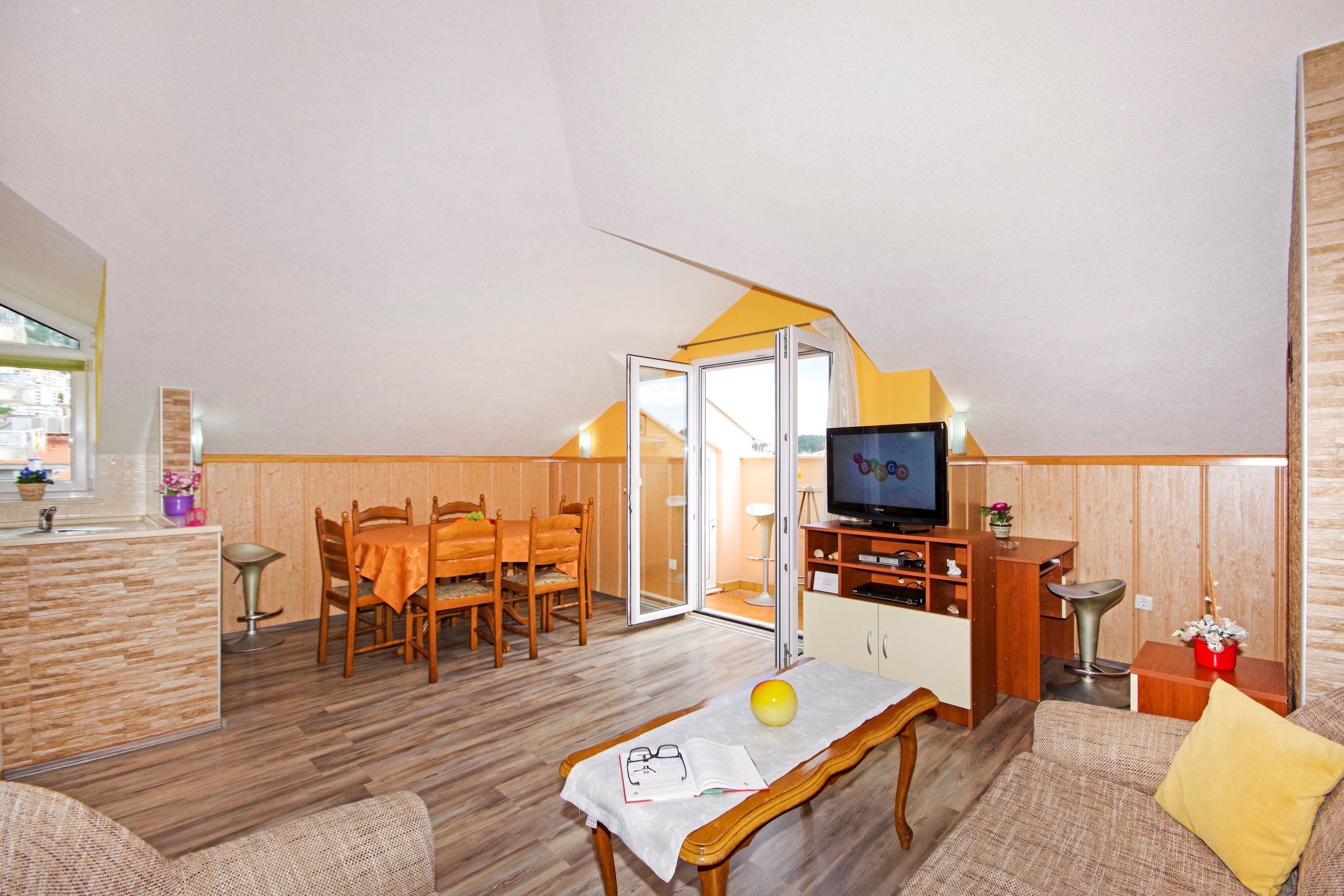 Apartments Vesna 36771-A2
