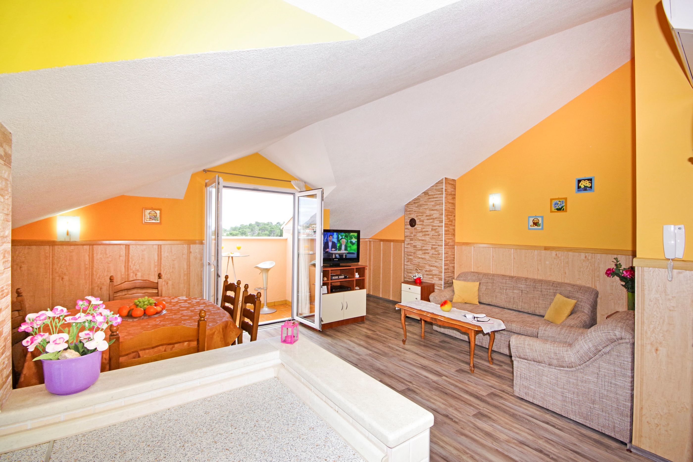 Apartments Vesna 36771-A2