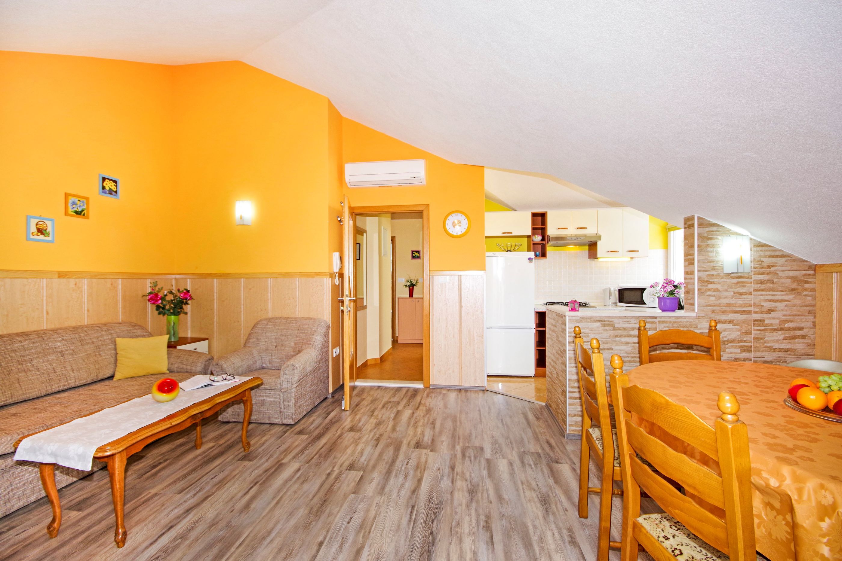 Apartments Vesna 36771-A2