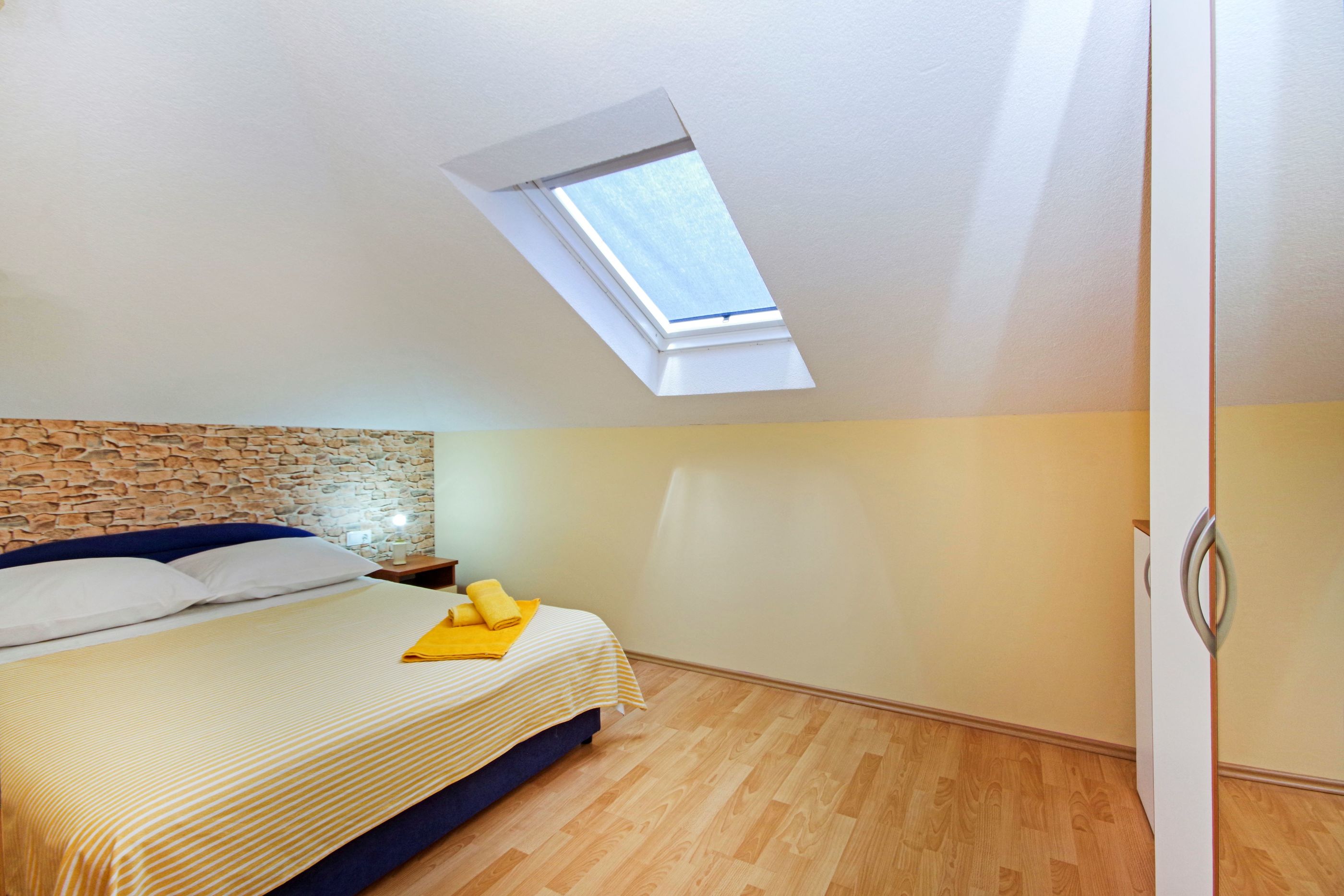 Apartments Vesna 36771-A2