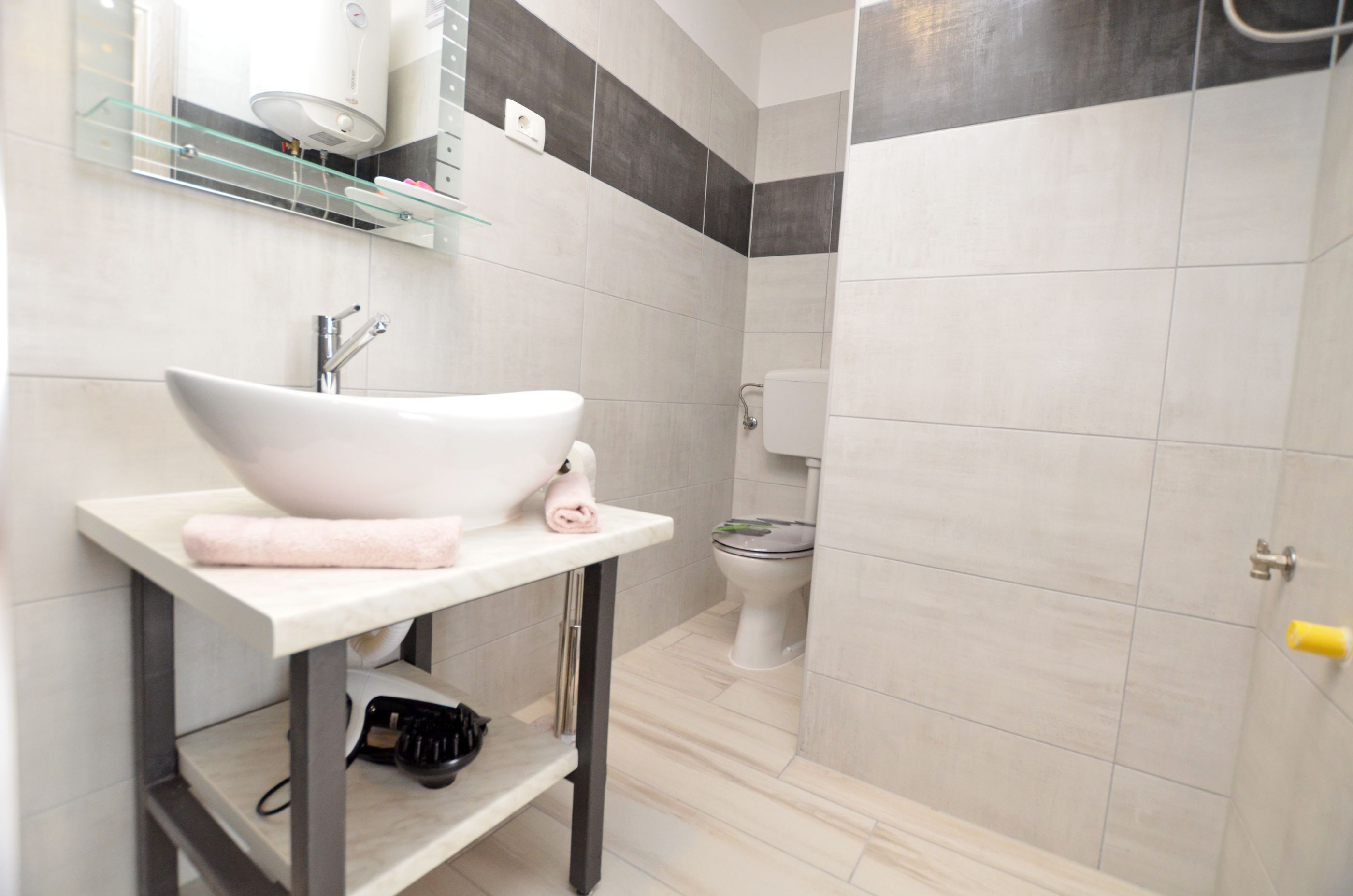 Apartments Viktoria 61331-A1