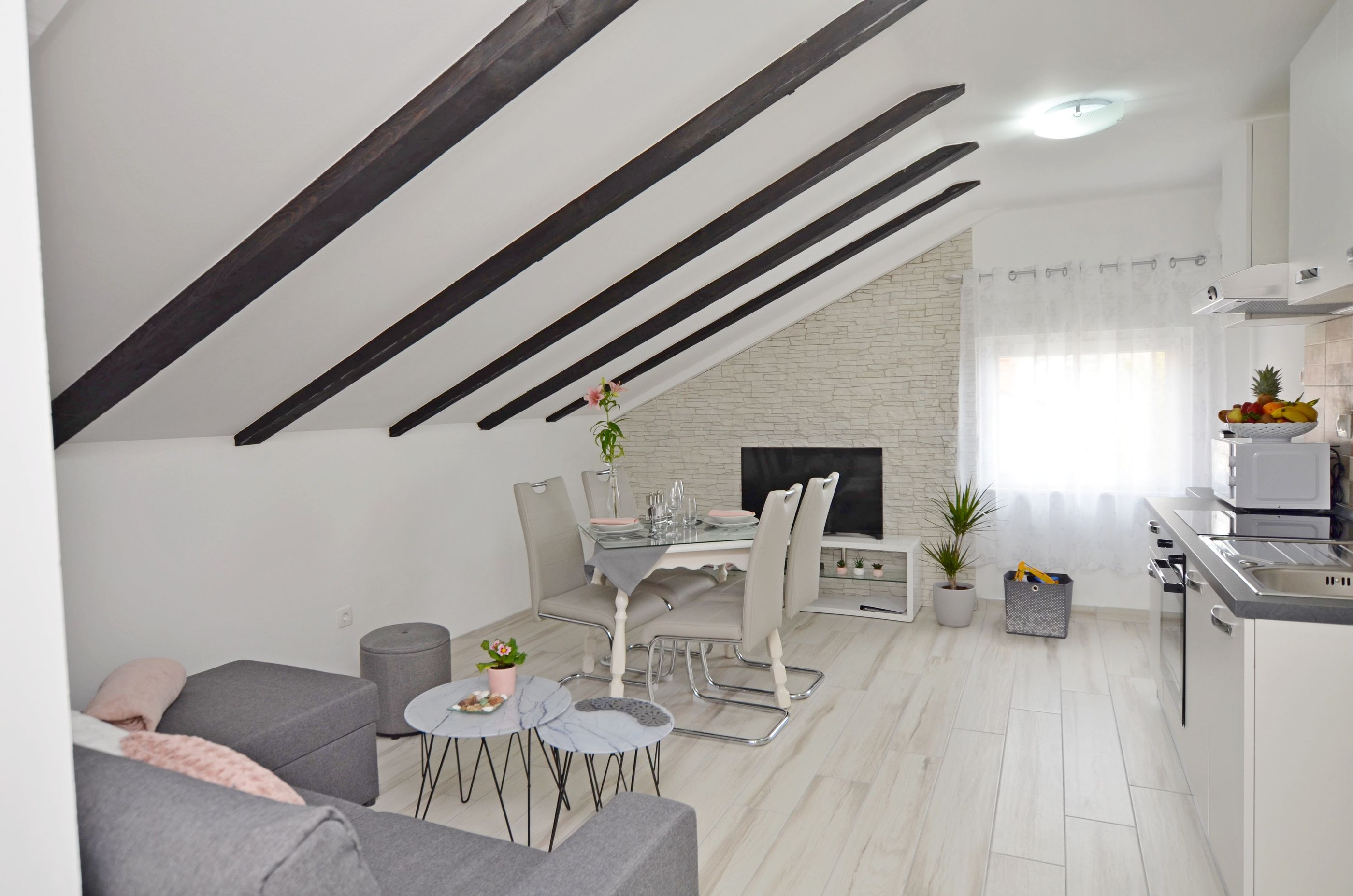 Apartments Viktoria 61331-A1