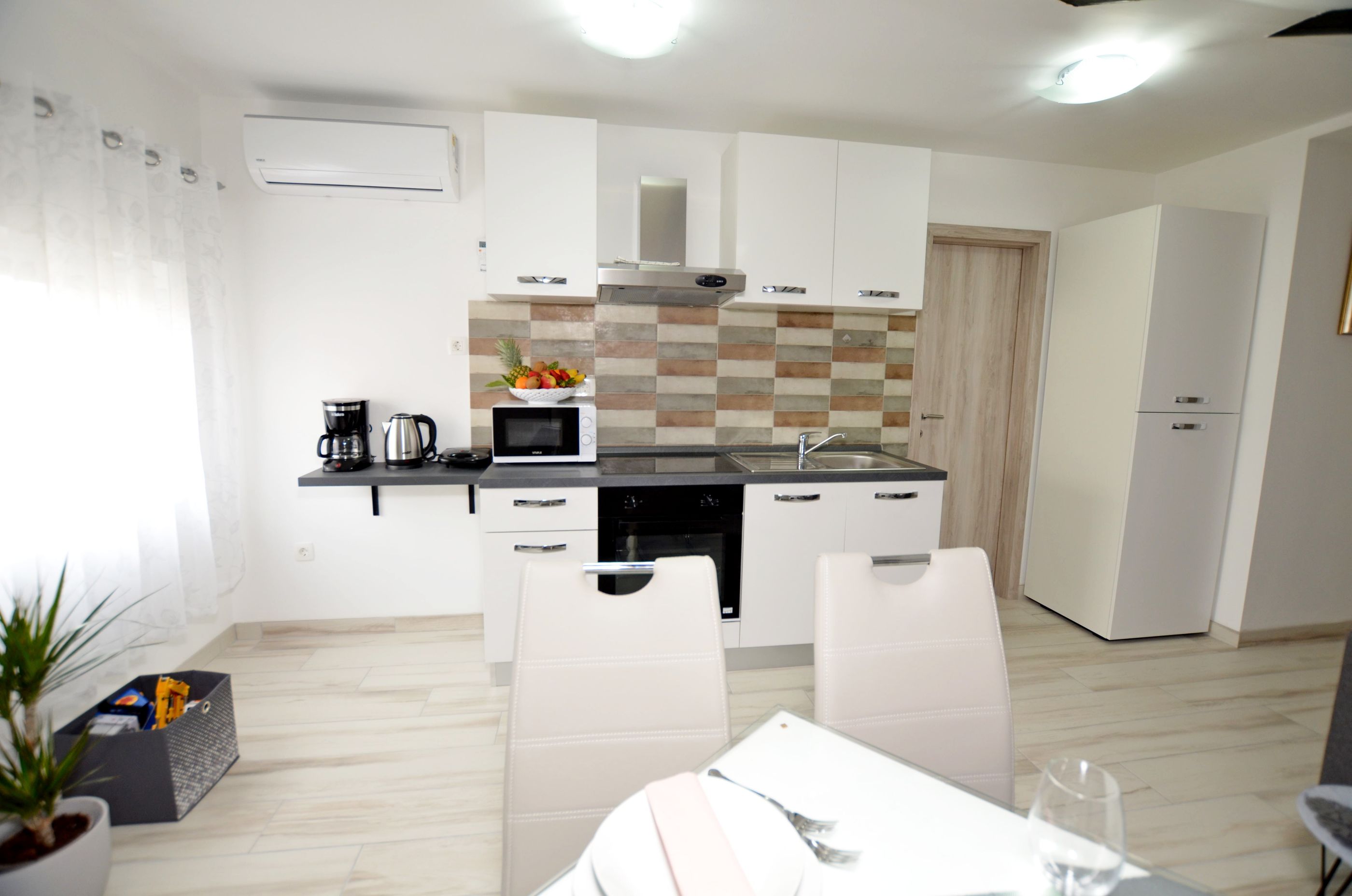Apartments Viktoria 61331-A1