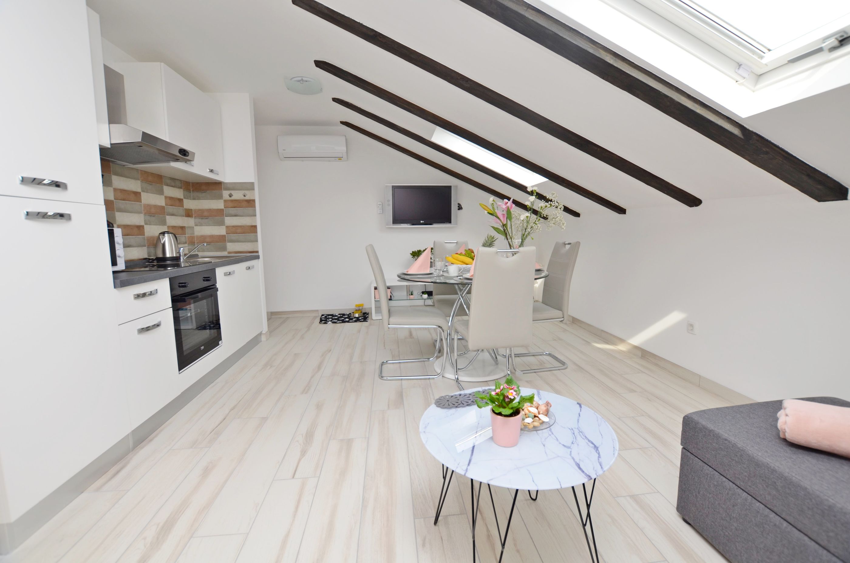 Apartments Viktoria 61331-A2