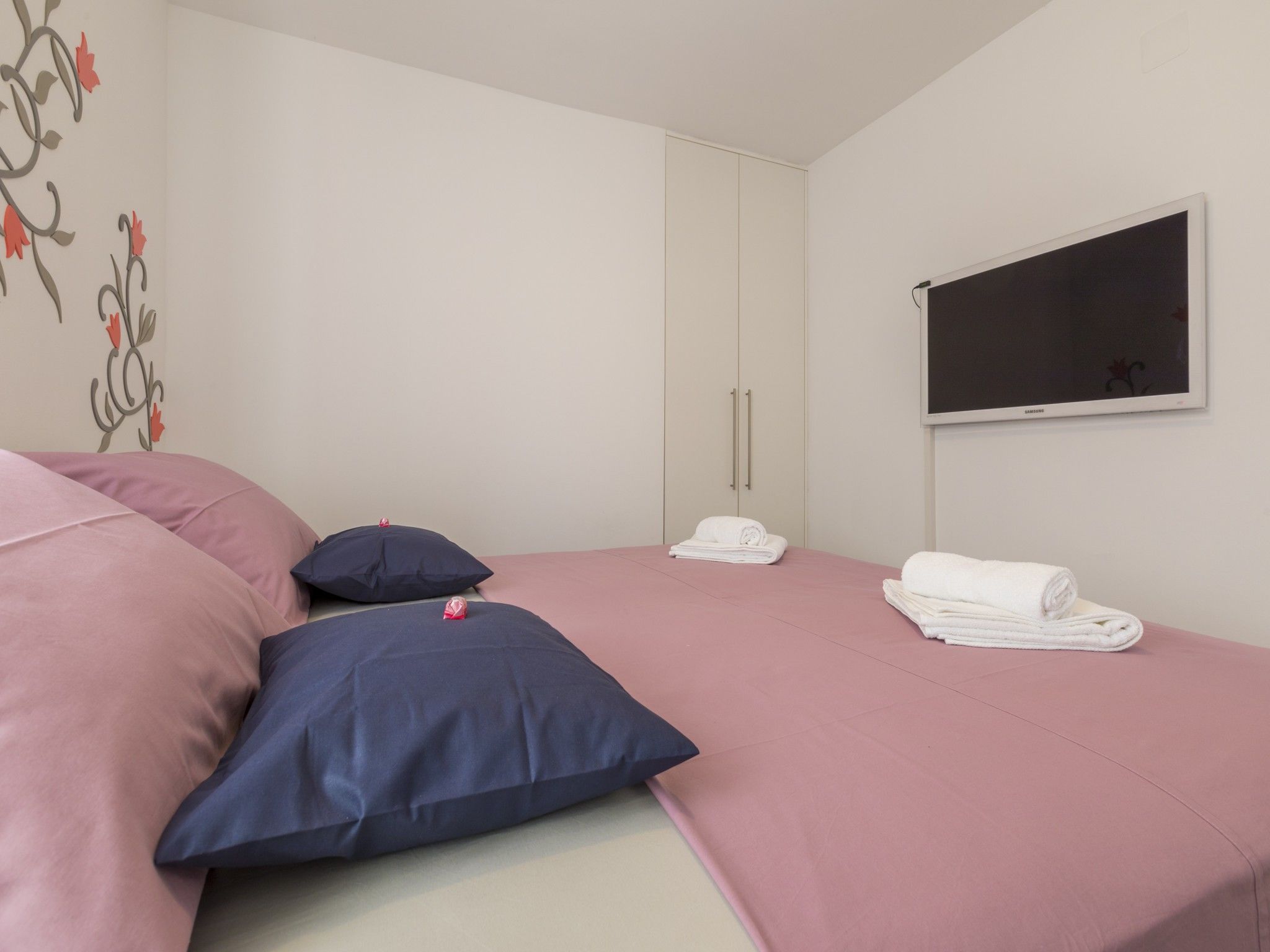 Apartments Tropez 62879-A1