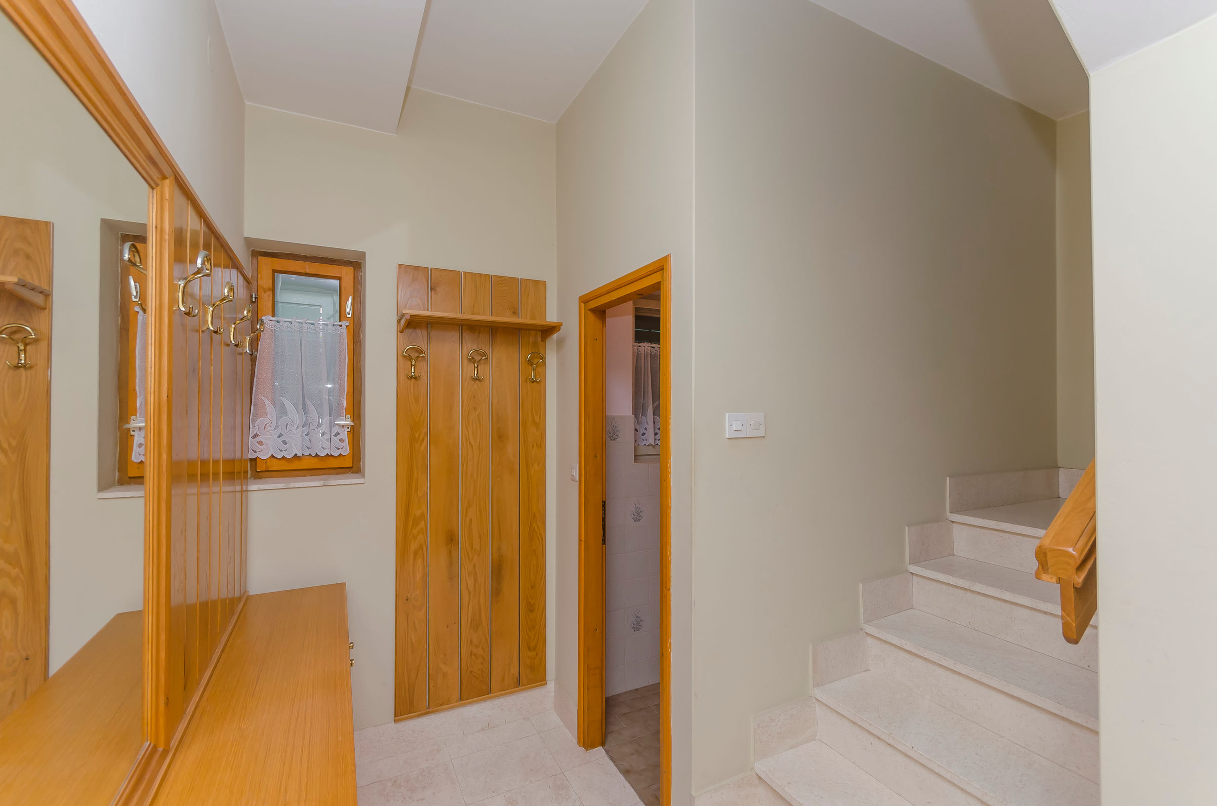 House Marina 61511-K1