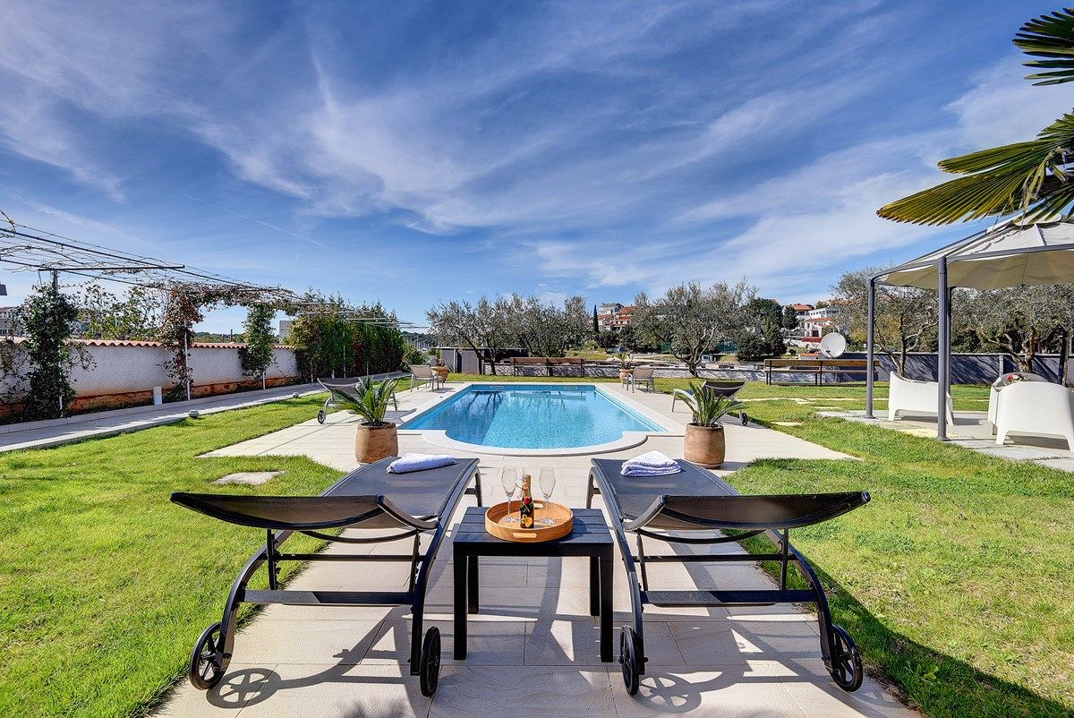 Villa Contessa Del Mar 74042-K1