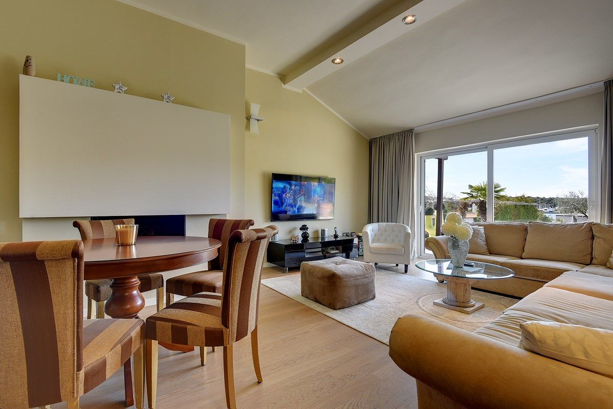 Villa Contessa Del Mar 74042-K1