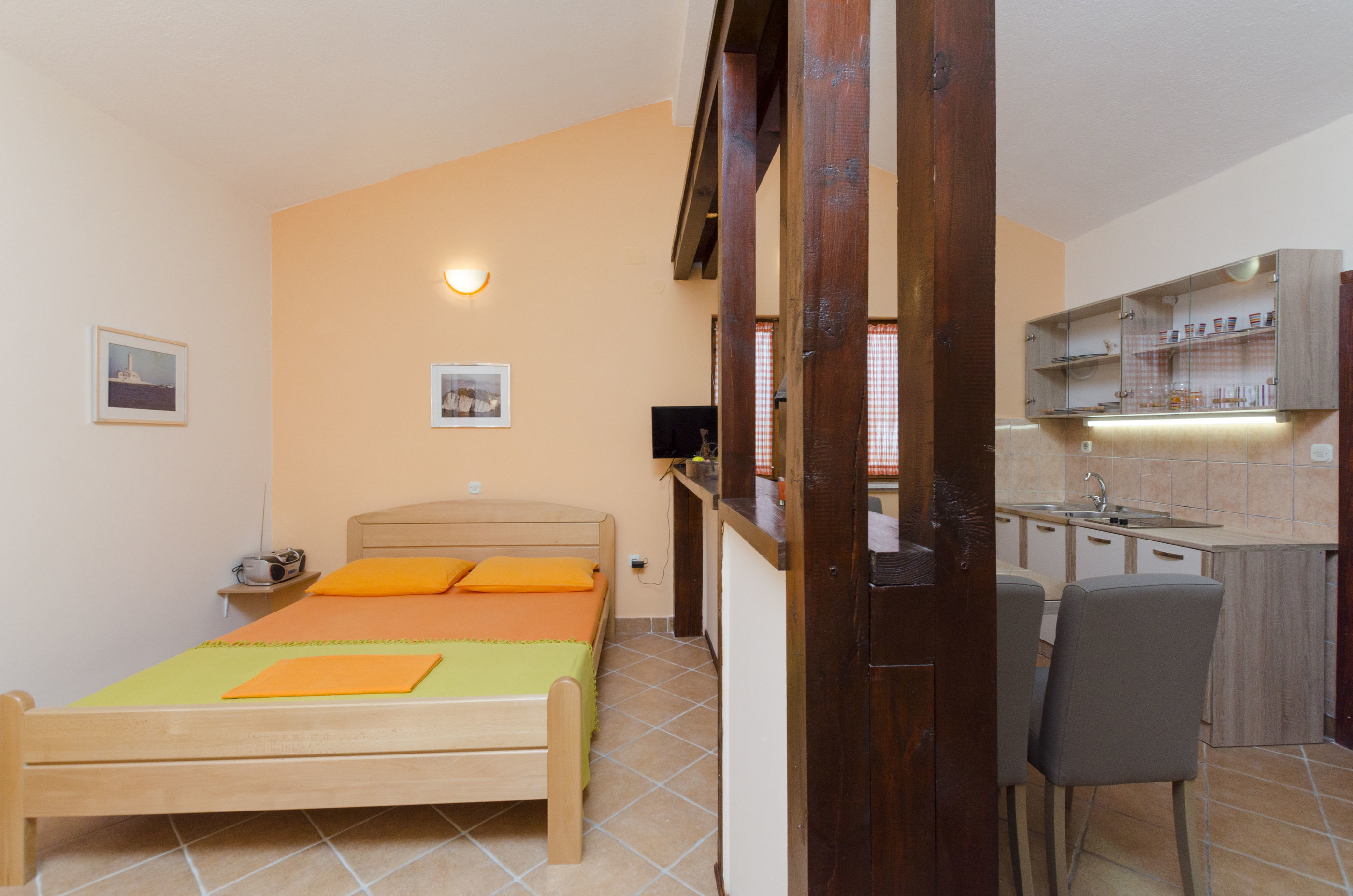 Apartments Đorđe 14251-A2