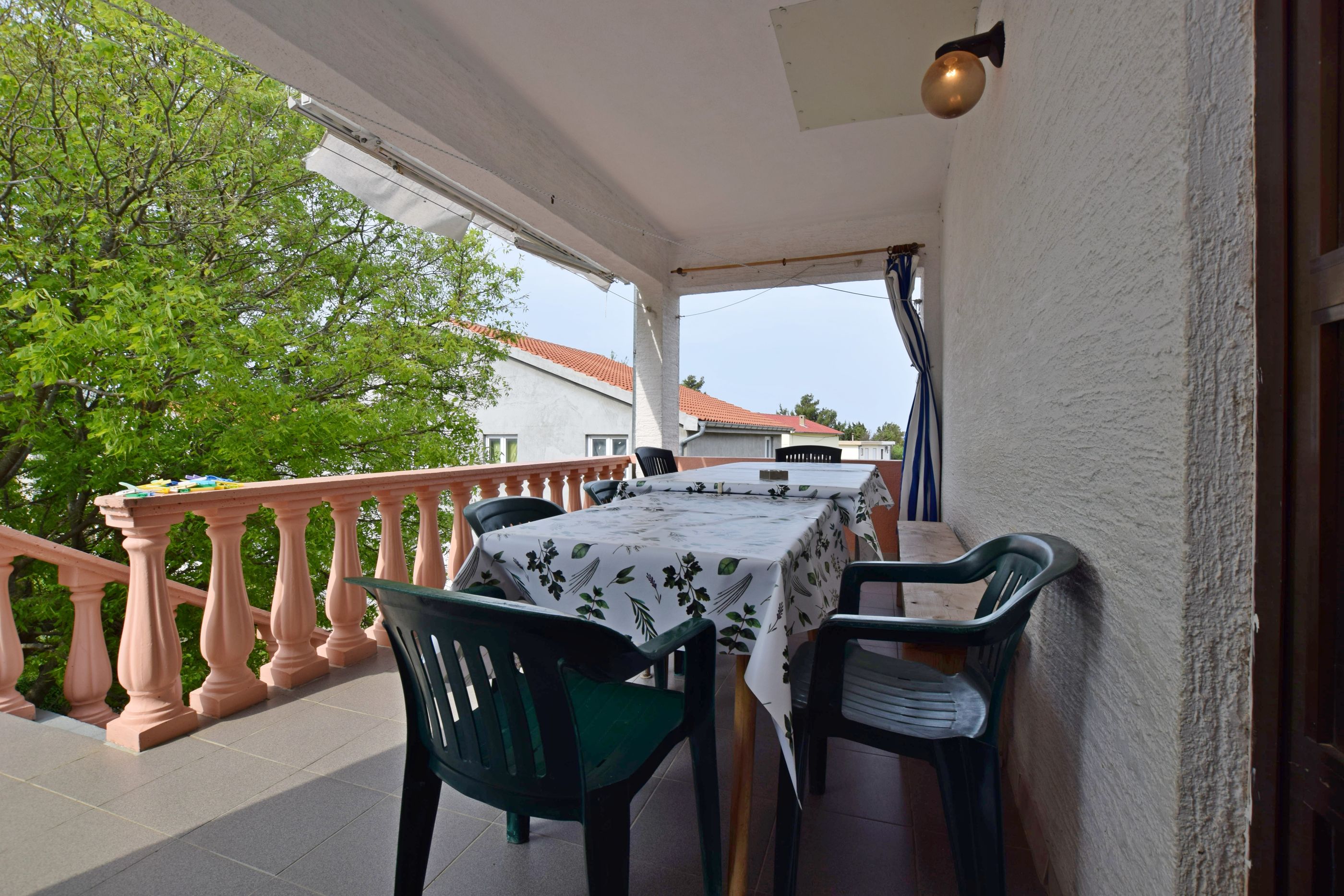 Apartment and Rooms Mila 63641-S2