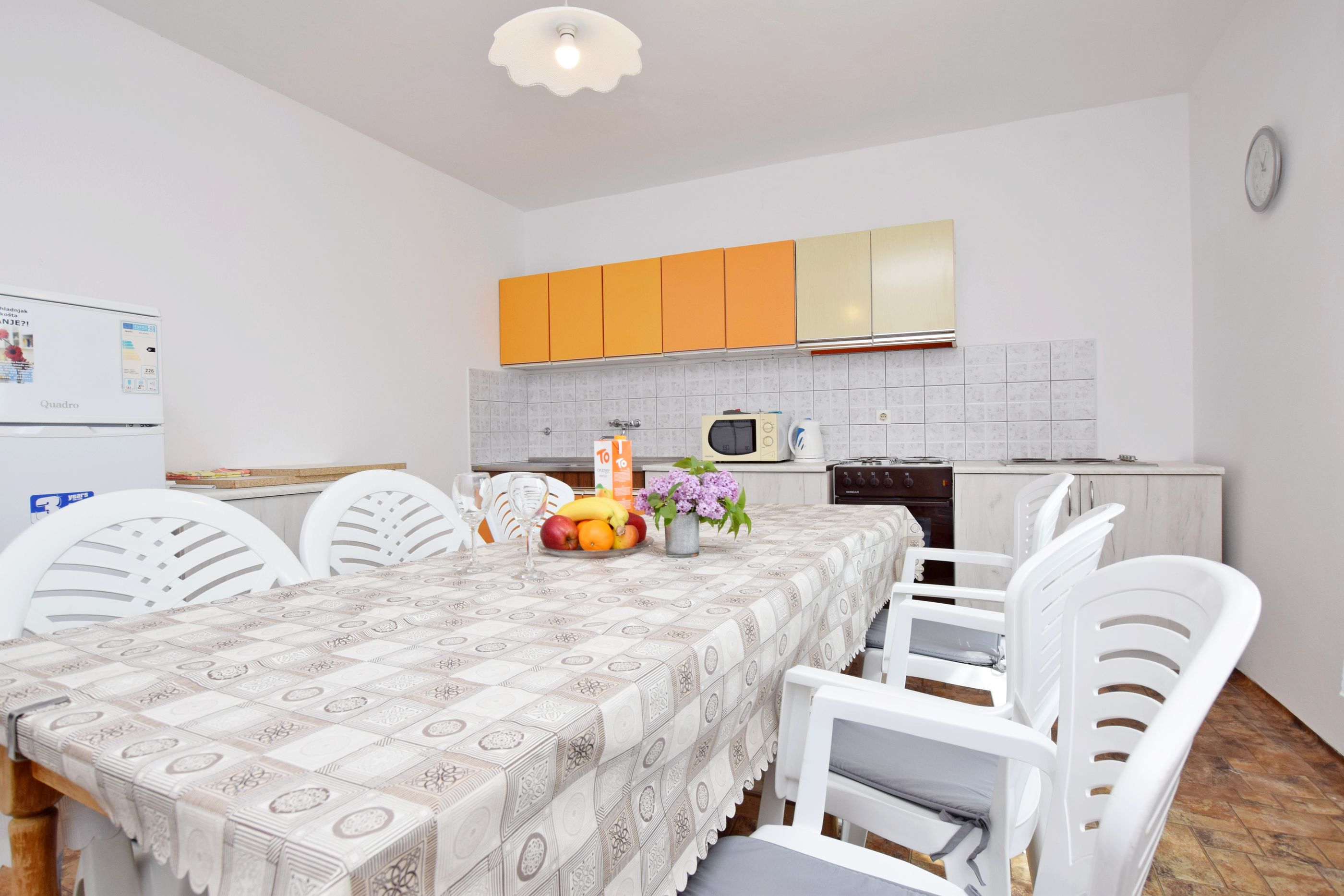 Apartment and Rooms Mila 63641-S2