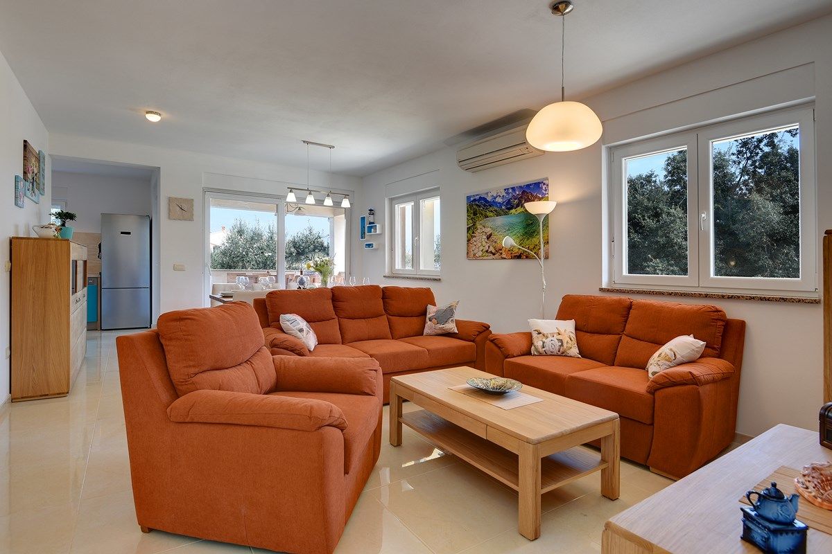 Casa Veronika 74028-K1