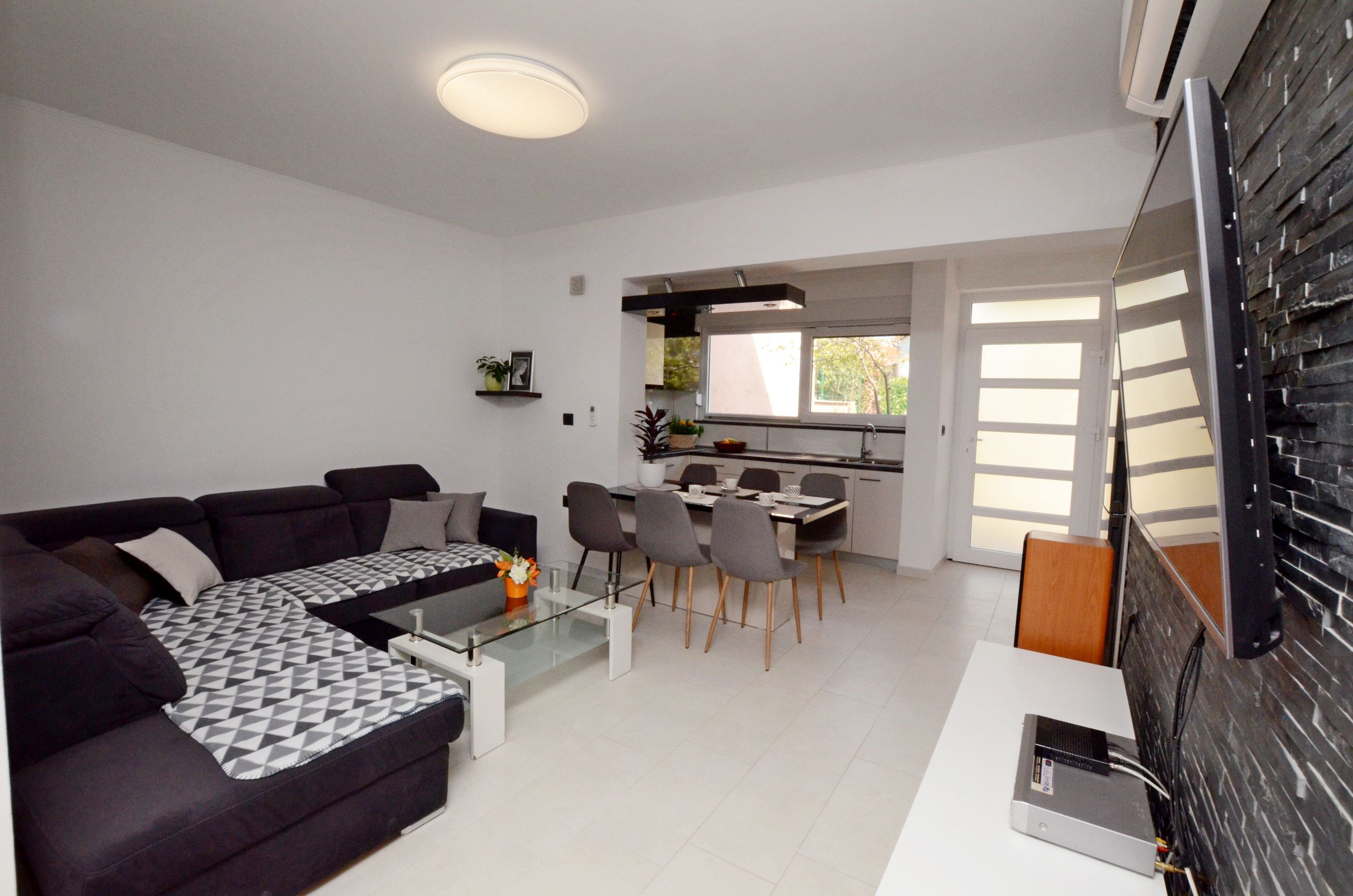 Apartment Dante 63811-A1