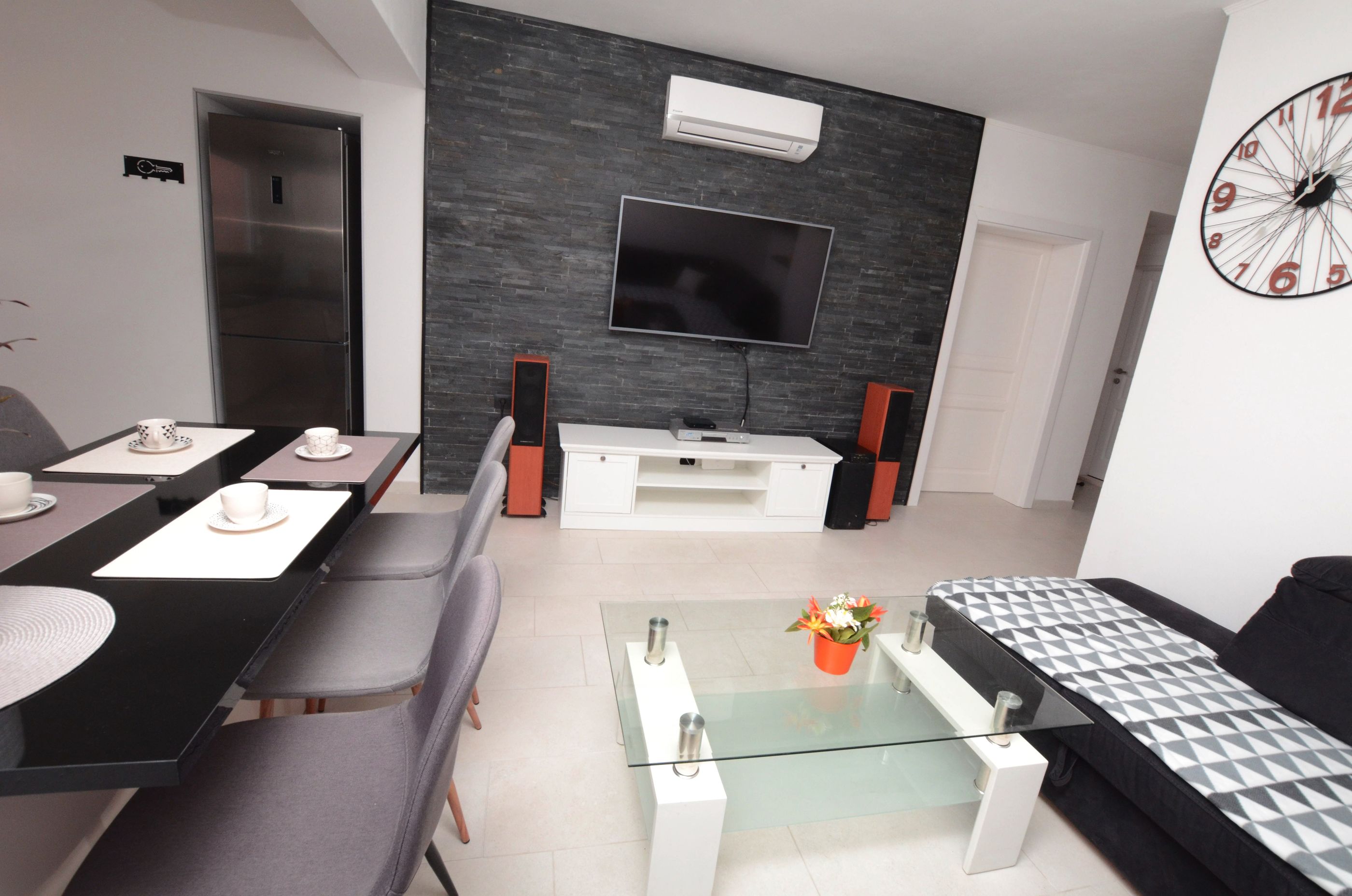 Apartment Dante 63811-A1
