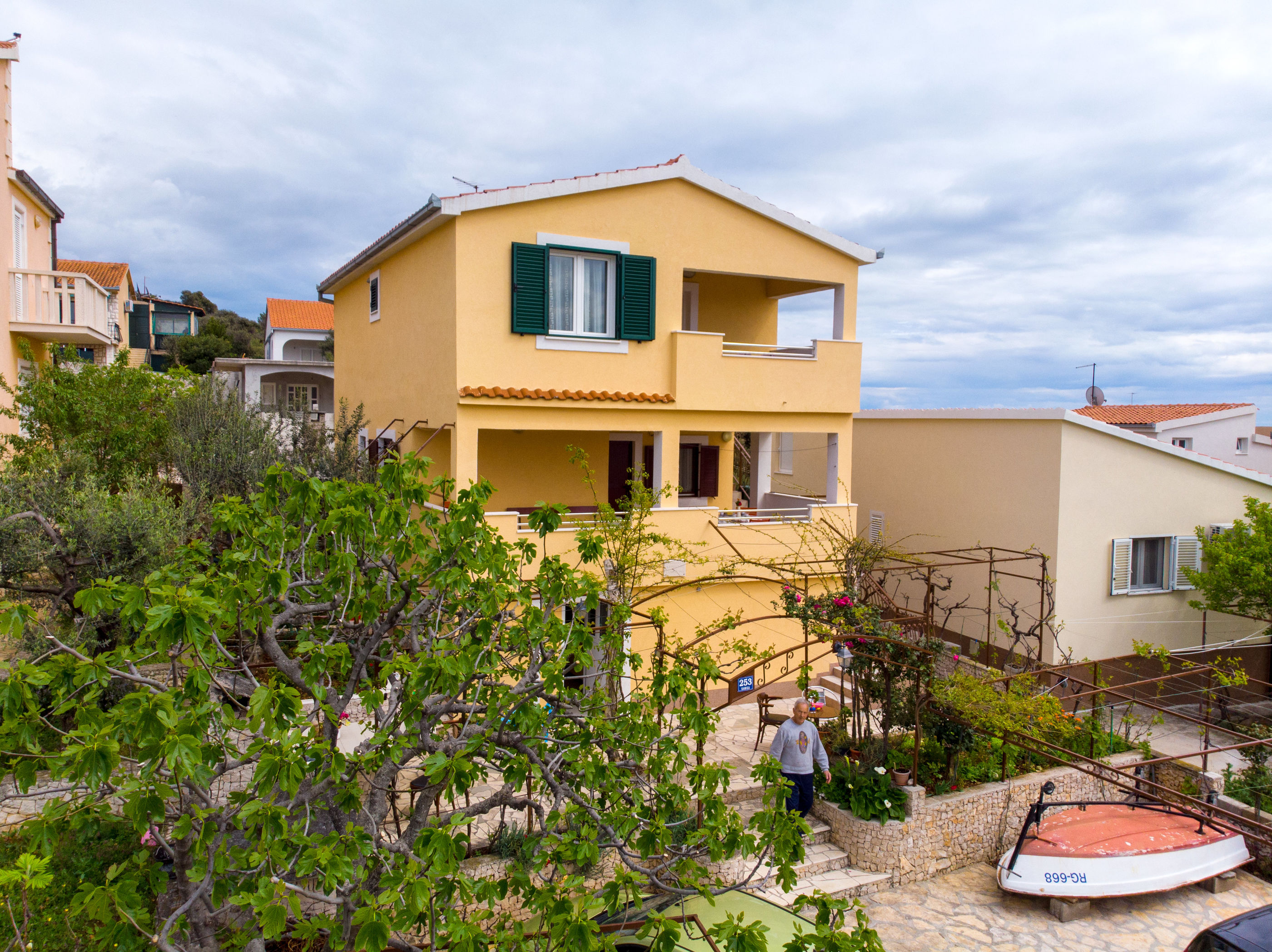 Apartments Kuscevic Kanica 57681-A2