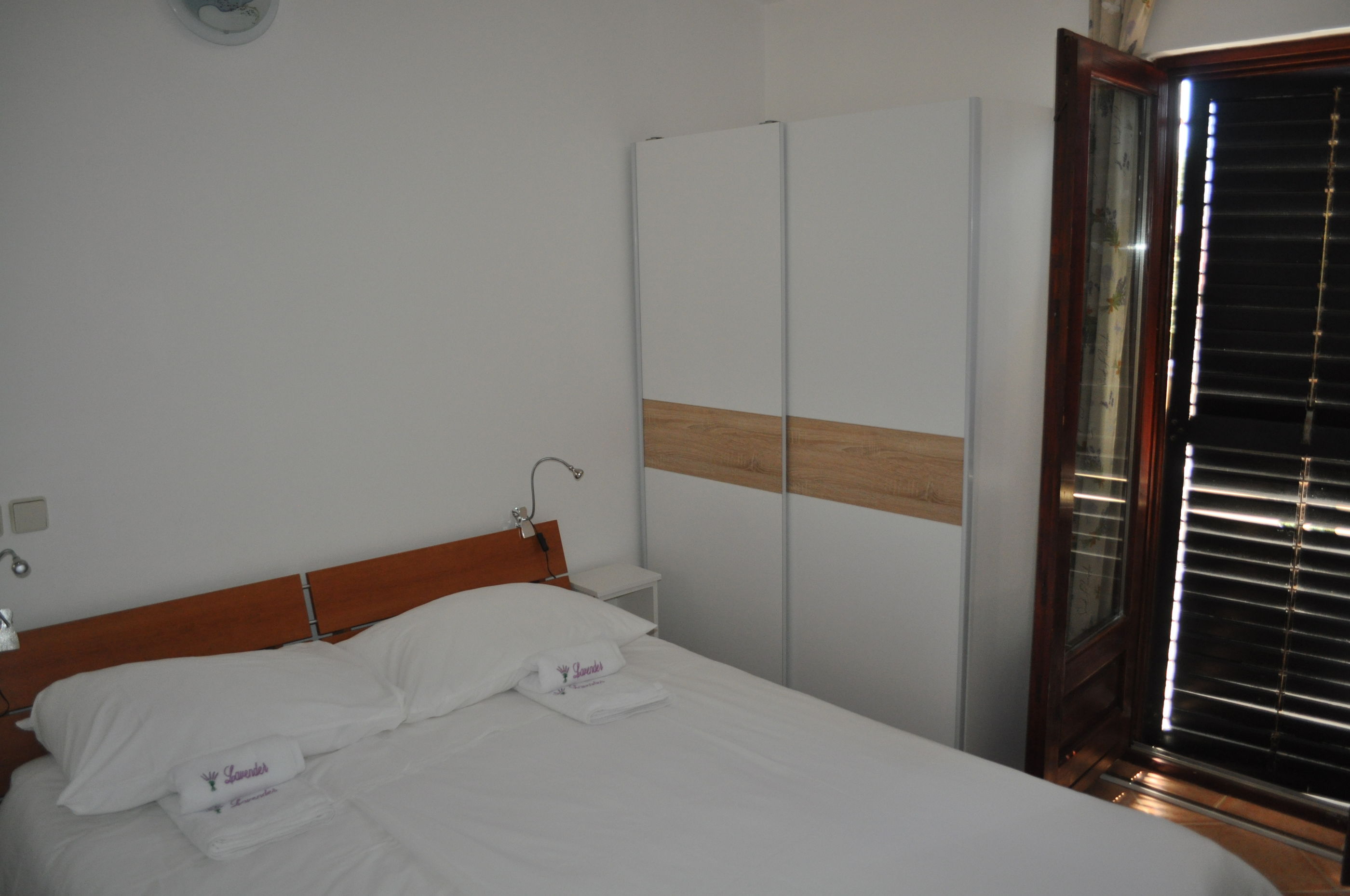 Apartments Olive i Lavender 63901-A2