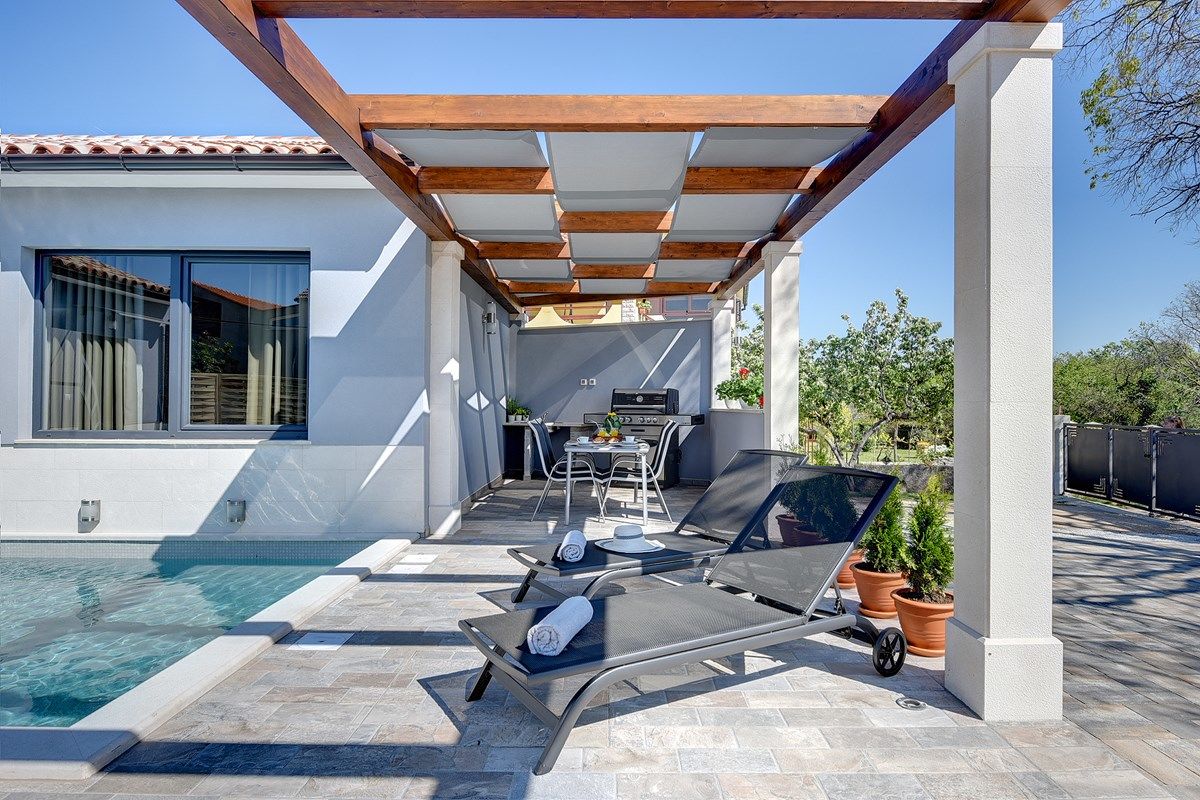 Villa Sunny Home 74045-K1